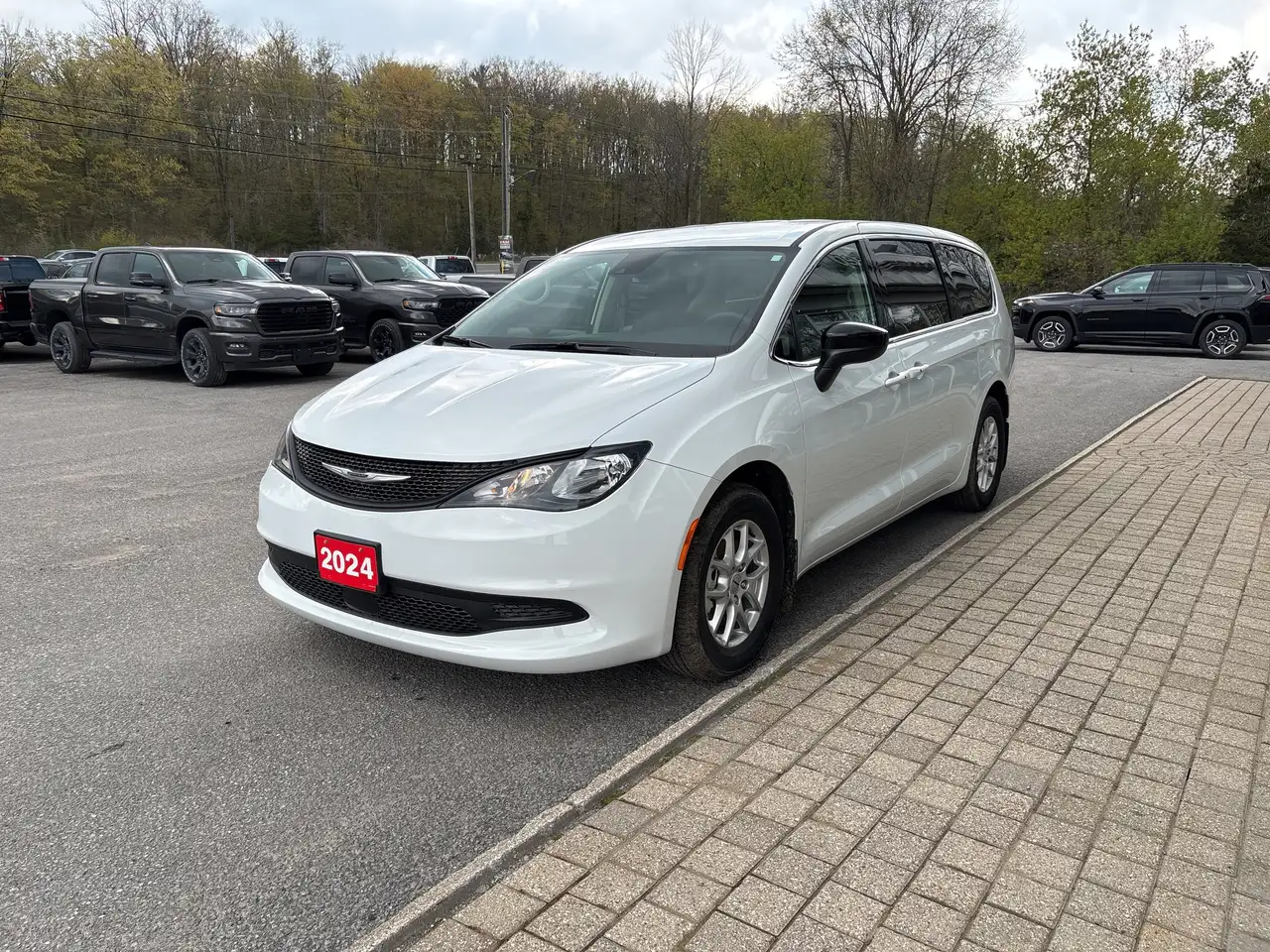 2024 Chrysler Grand Caravan