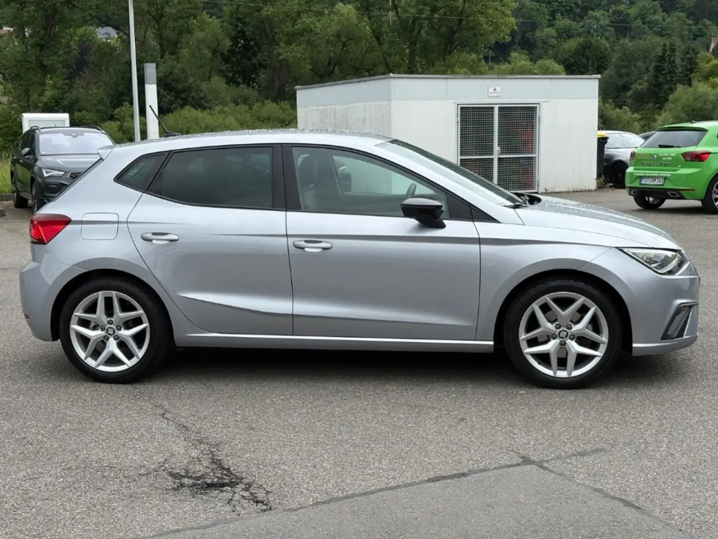 SEAT Ibiza FR 1,0 TSI DSG LED NAVI KAMERA Argent - 2
