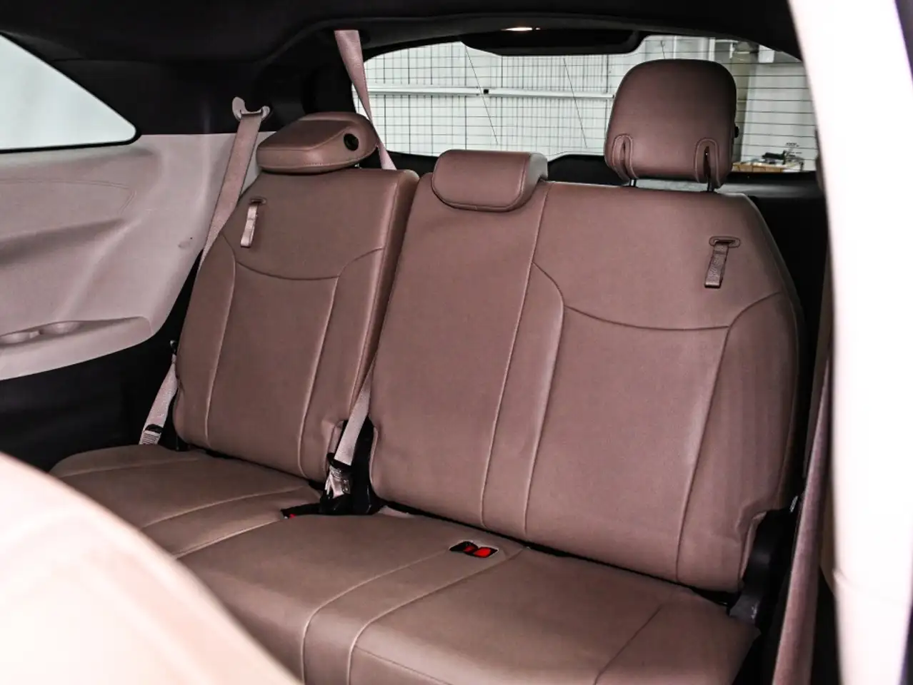 Toyota Sienna снимка Toyota Sienna