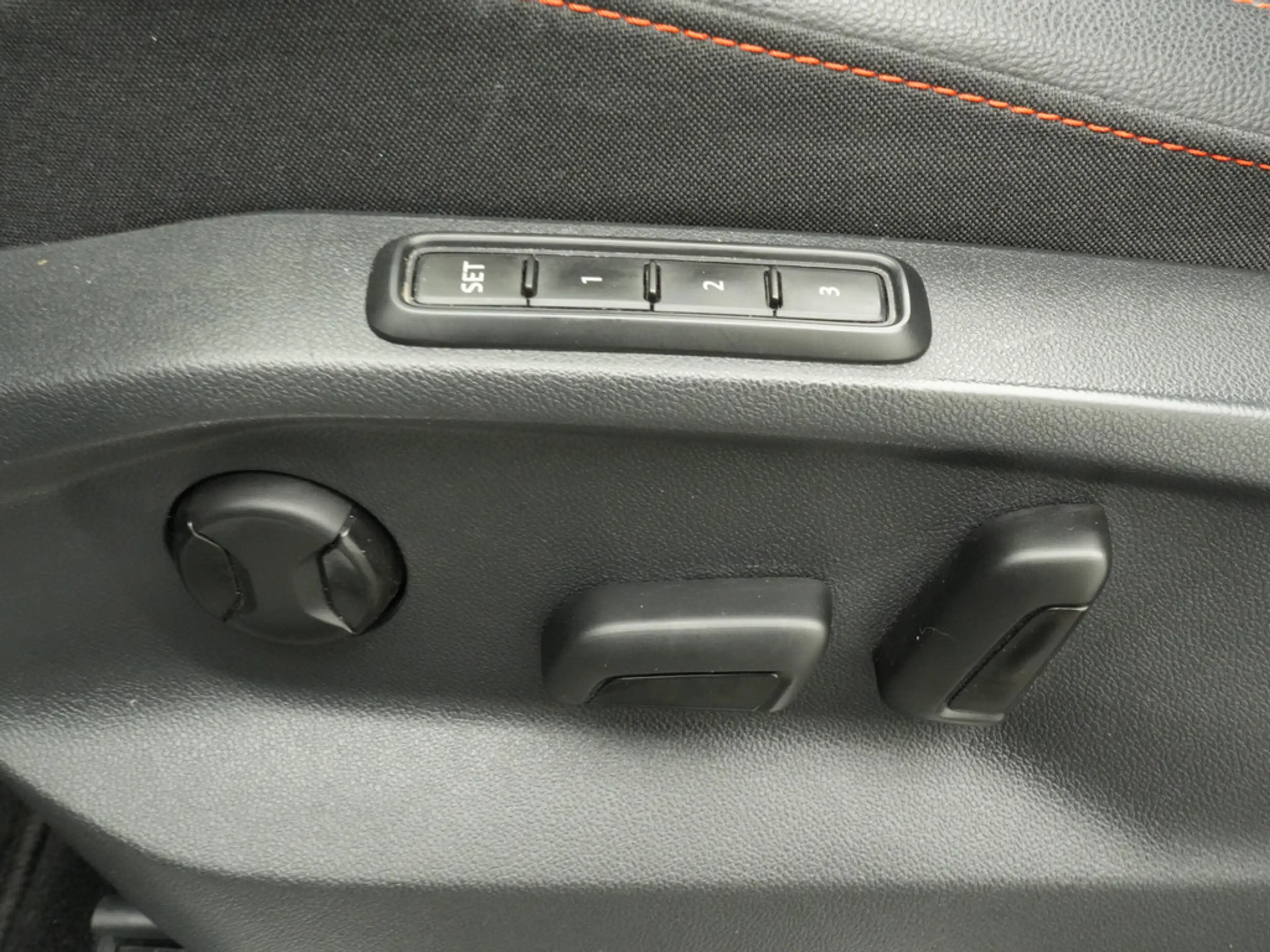 SEAT Tarraco FR DSG PANO AHK ACC NAVI KAM SHZ DCC — photo 14