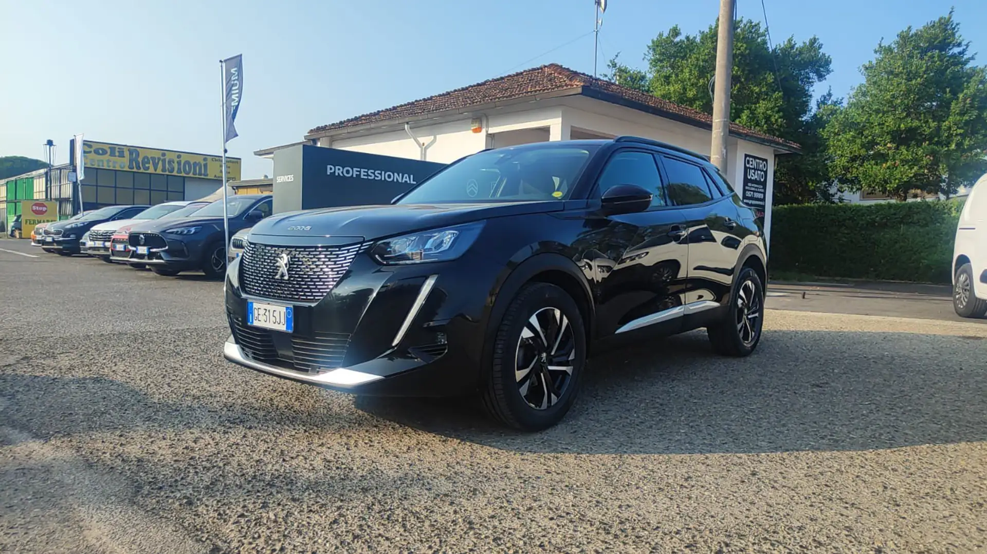 Peugeot 2008 PureTech 100 S&S Allure Pack Nero - 1