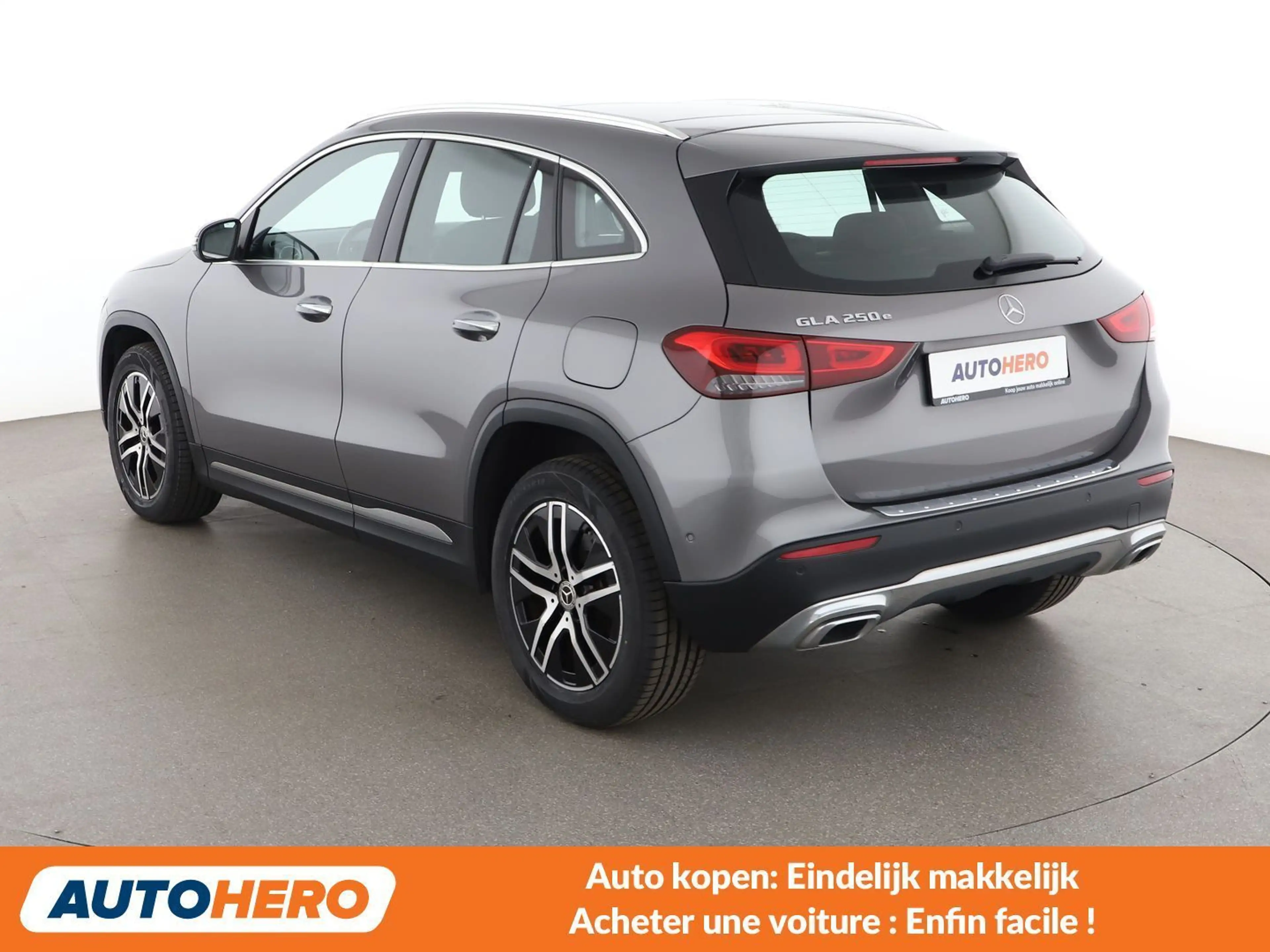 Mercedes-Benz GLA 250 GLA 250e Progressive — photo 4