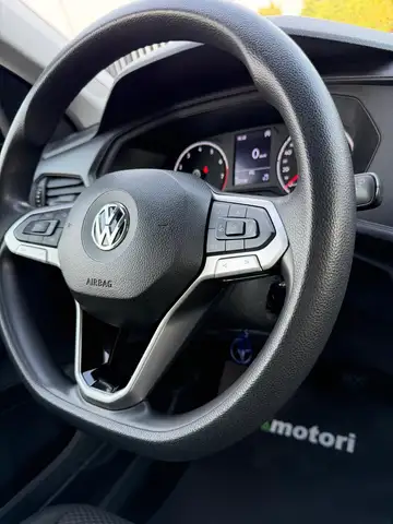 Volkswagen T-Cross view 5