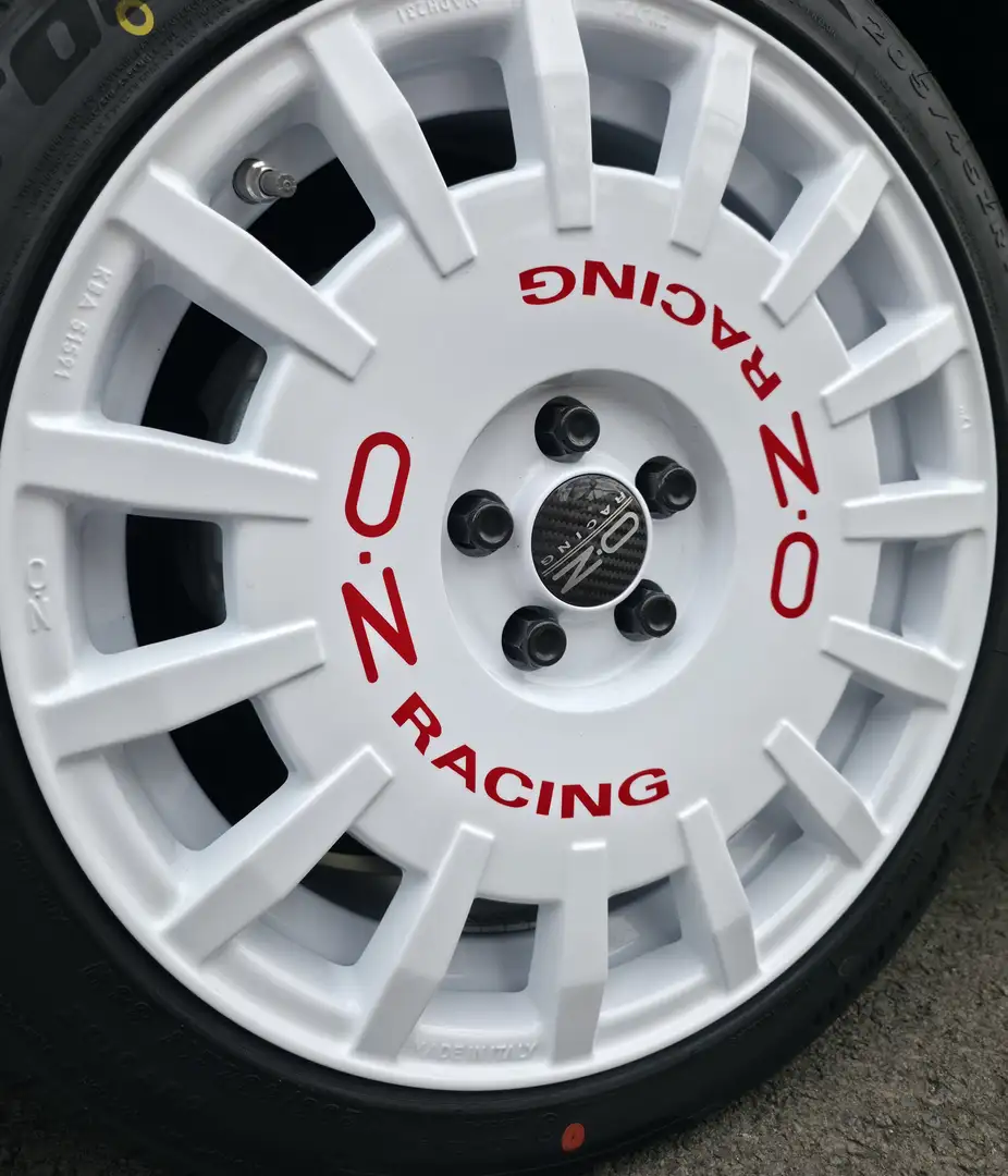 Toyota Yaris 1,5 VVT-i Hybrid Lounge Aut. - 2