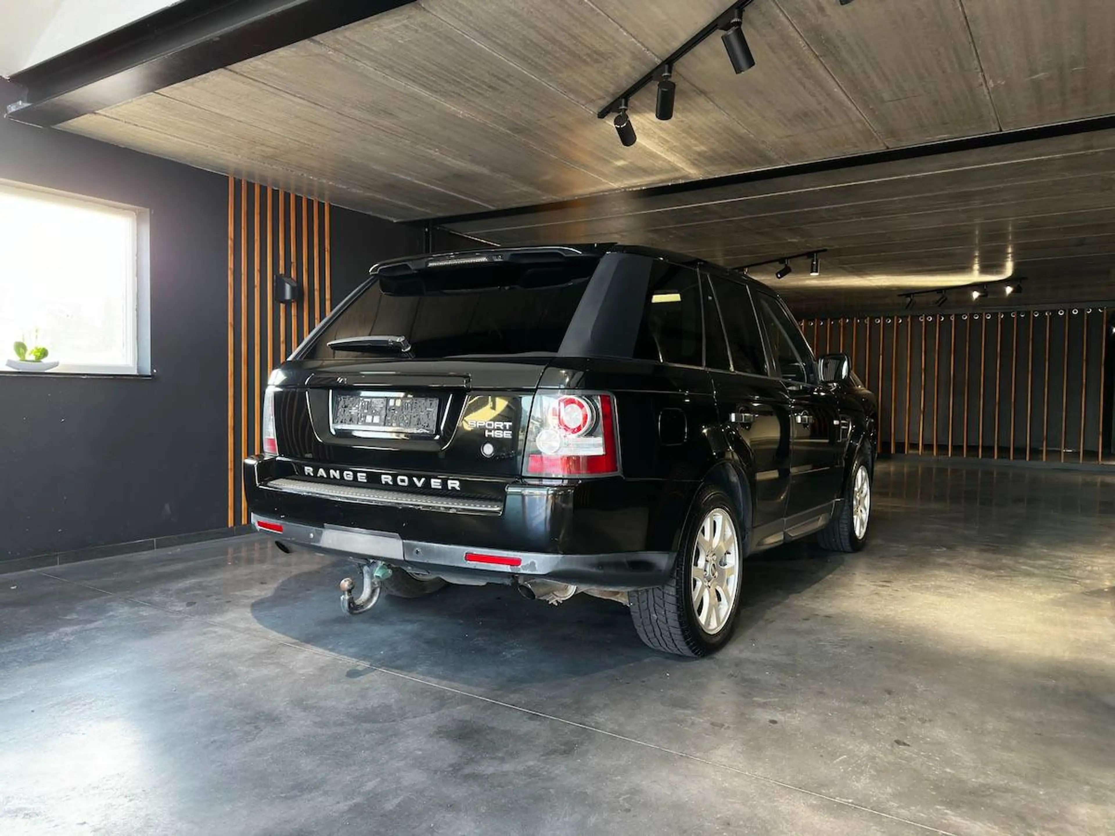 Land Rover Range Rover Sport 3.0 TdV6 | Camera | Navi | Cruise | ... — photo 8