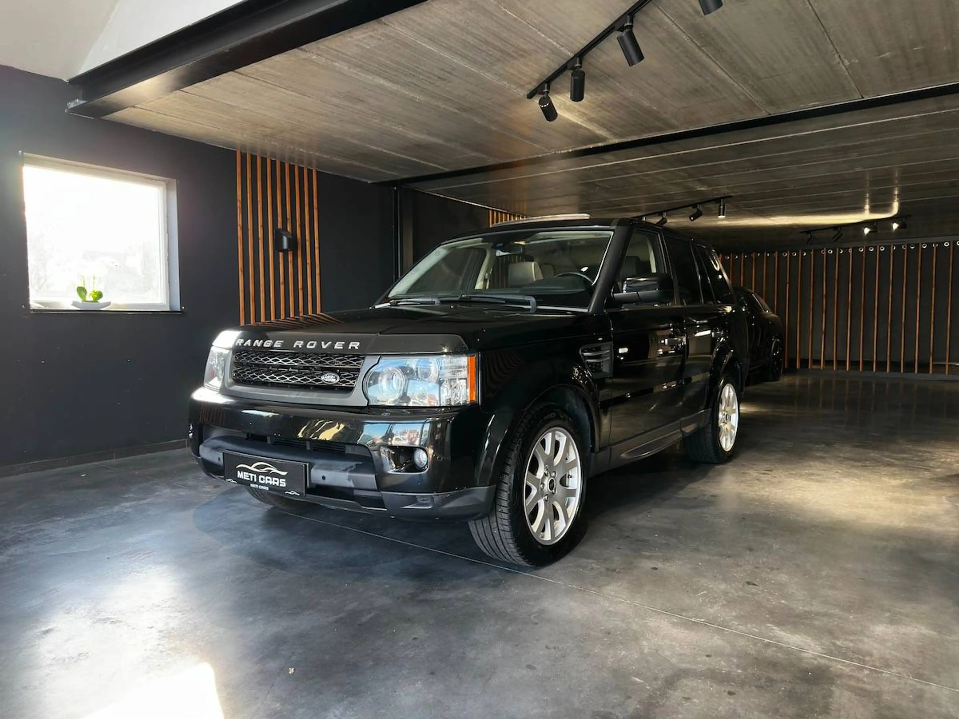 Land Rover Range Rover Sport 3.0 TdV6 | Camera | Navi | Cruise | ... — photo 4