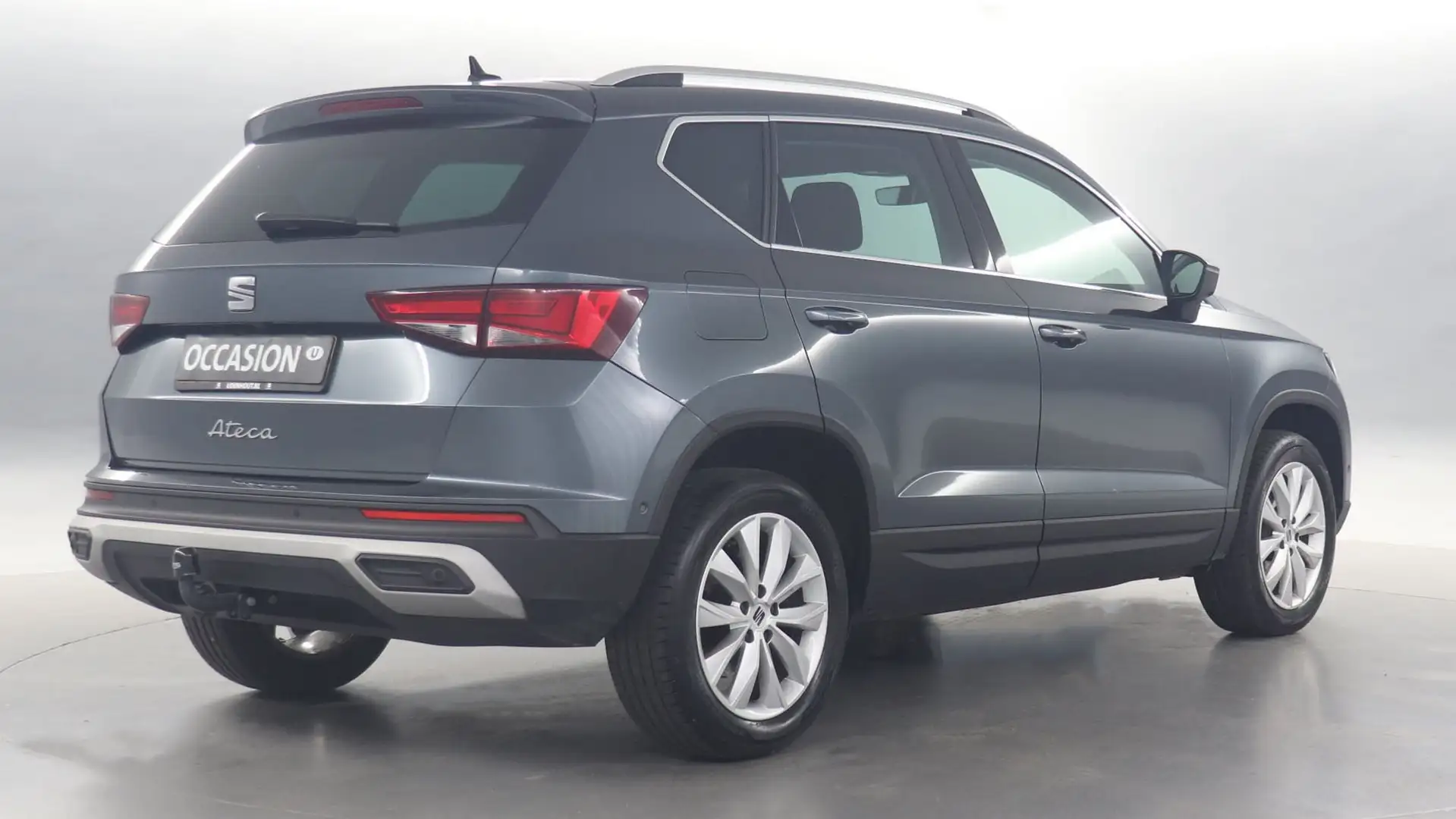 SEAT Ateca 1.0 TSI 110pk Style Business Intense / Navigatie / Gris - 2