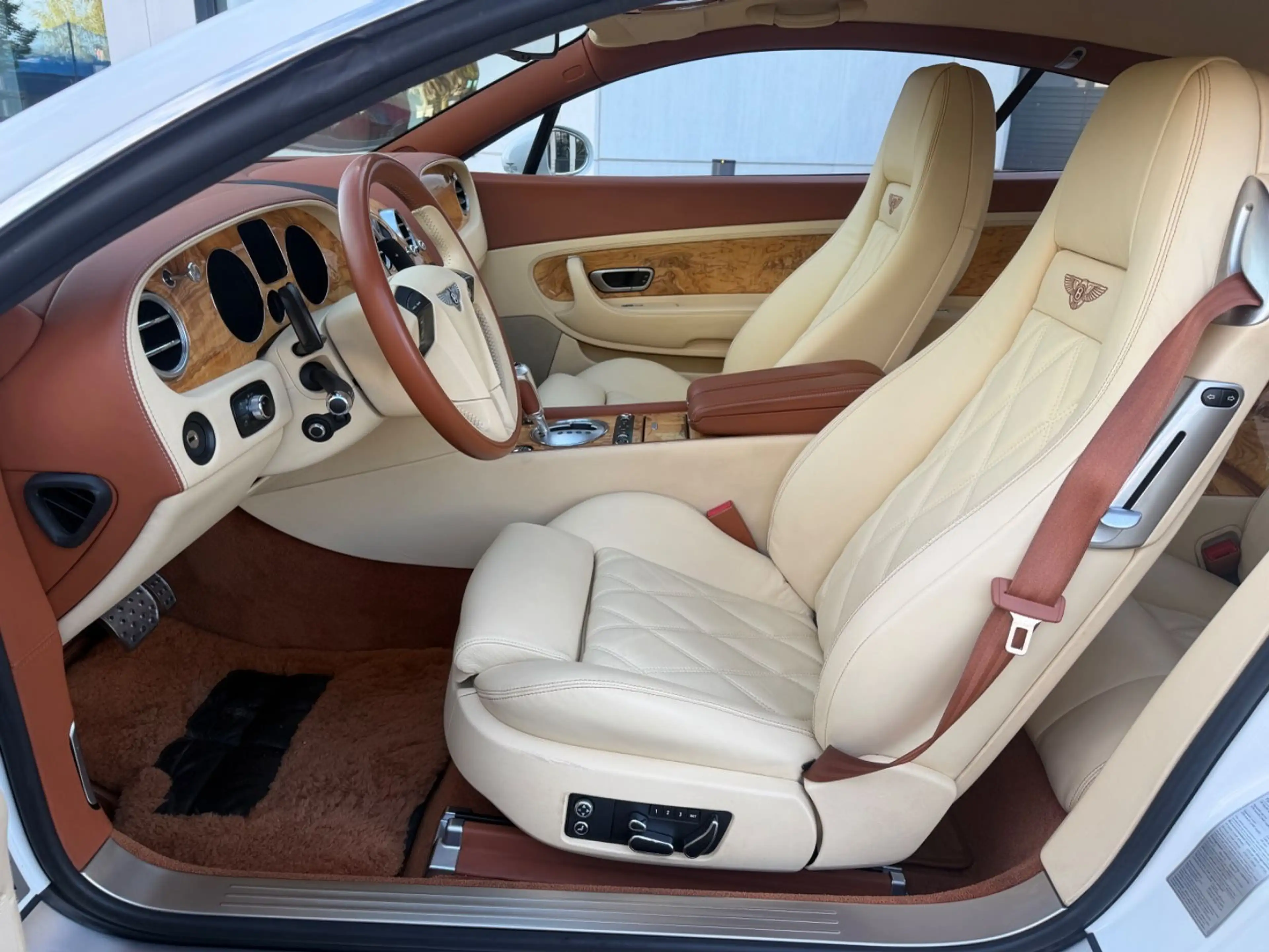 Bentley Continental GT GT-SPEED — photo 9