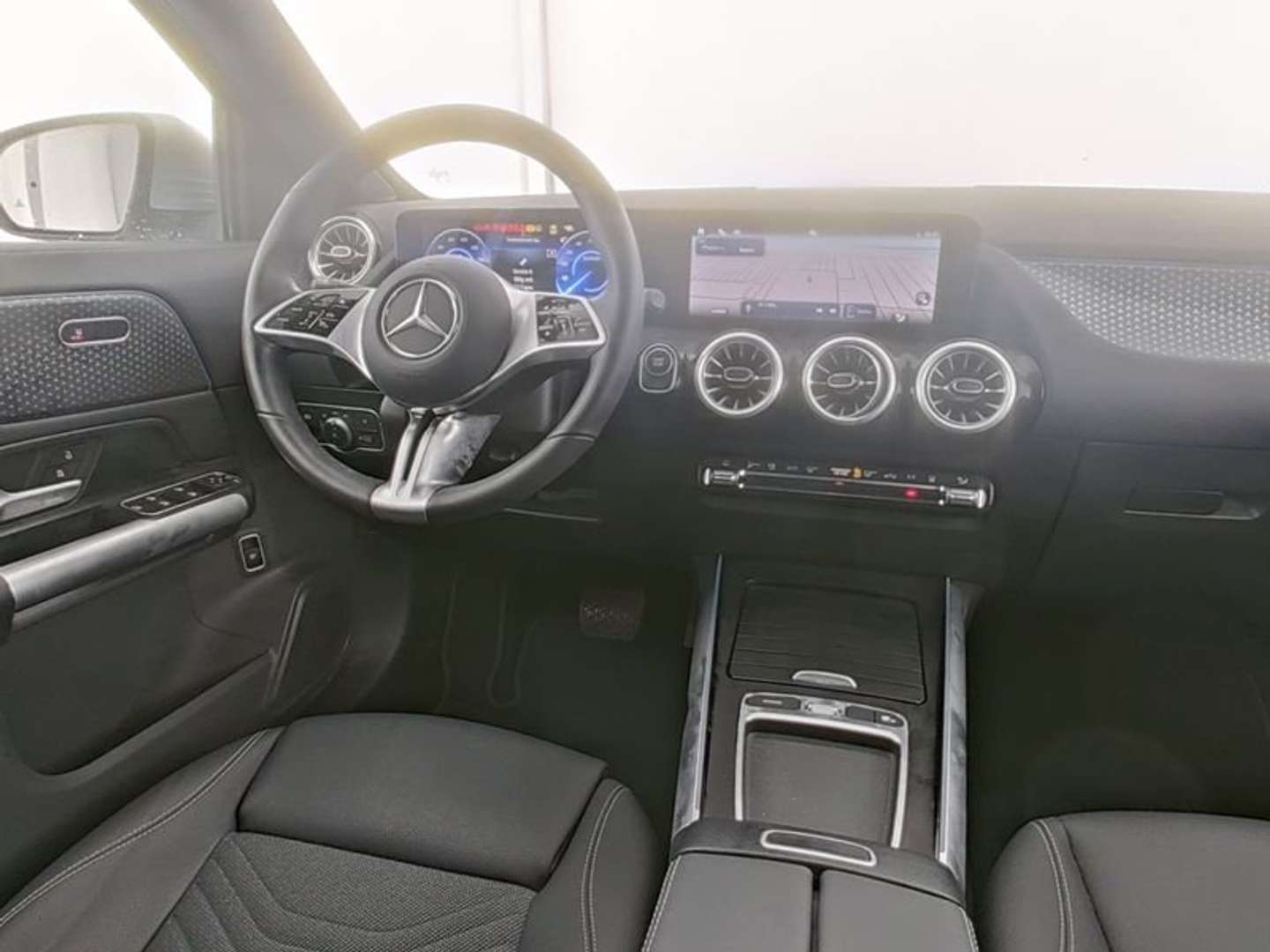 Mercedes EQA 300 300 Premium Plus -  - Joinsteer - #3