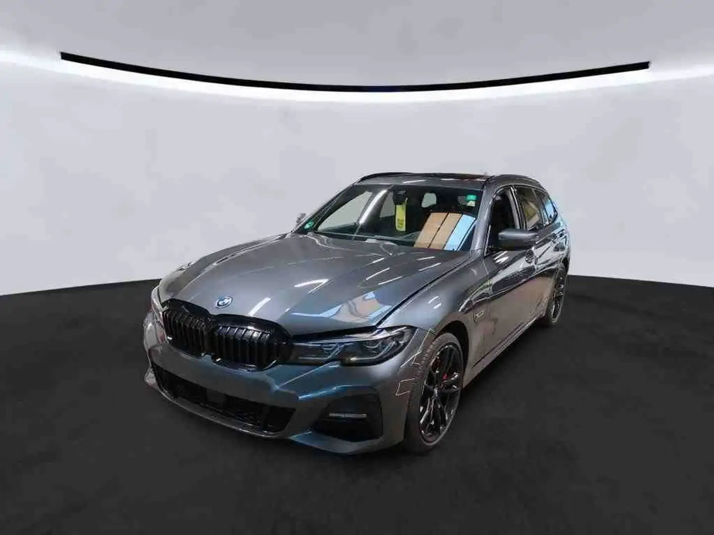 BMW 330 Touring 330 e xDrive M Sport AHK*Pano*Kamera* Szary - 1