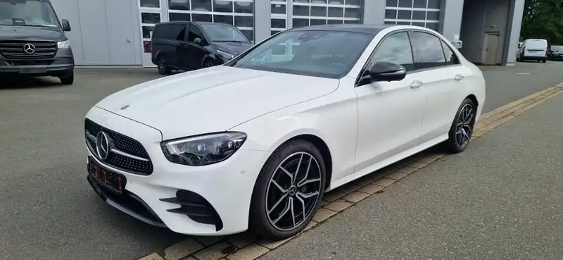 MERCEDES-BENZ Clasa E
