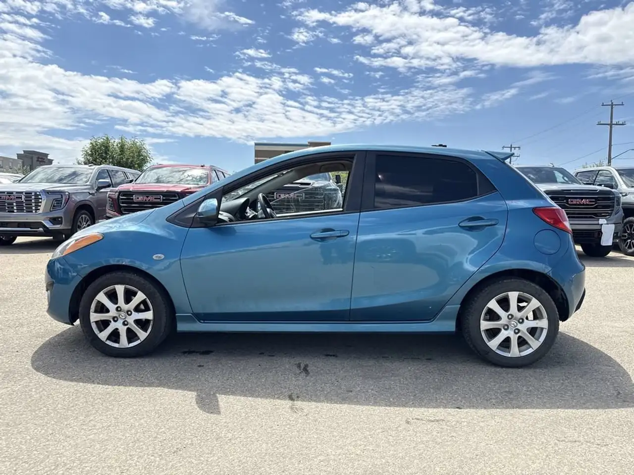 Mazda 2 fotografie Mazda 2