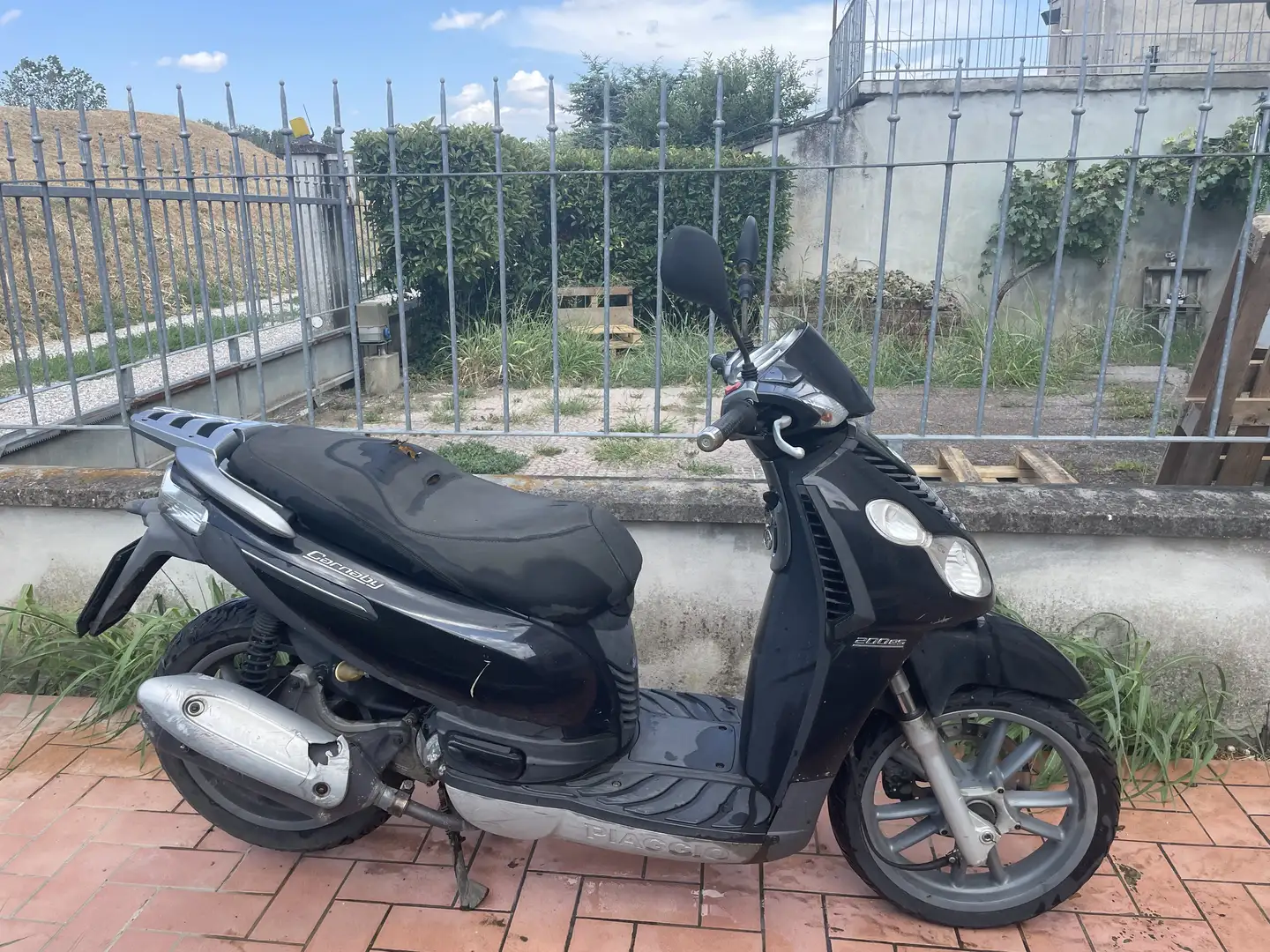 Piaggio Carnaby 200 - 2