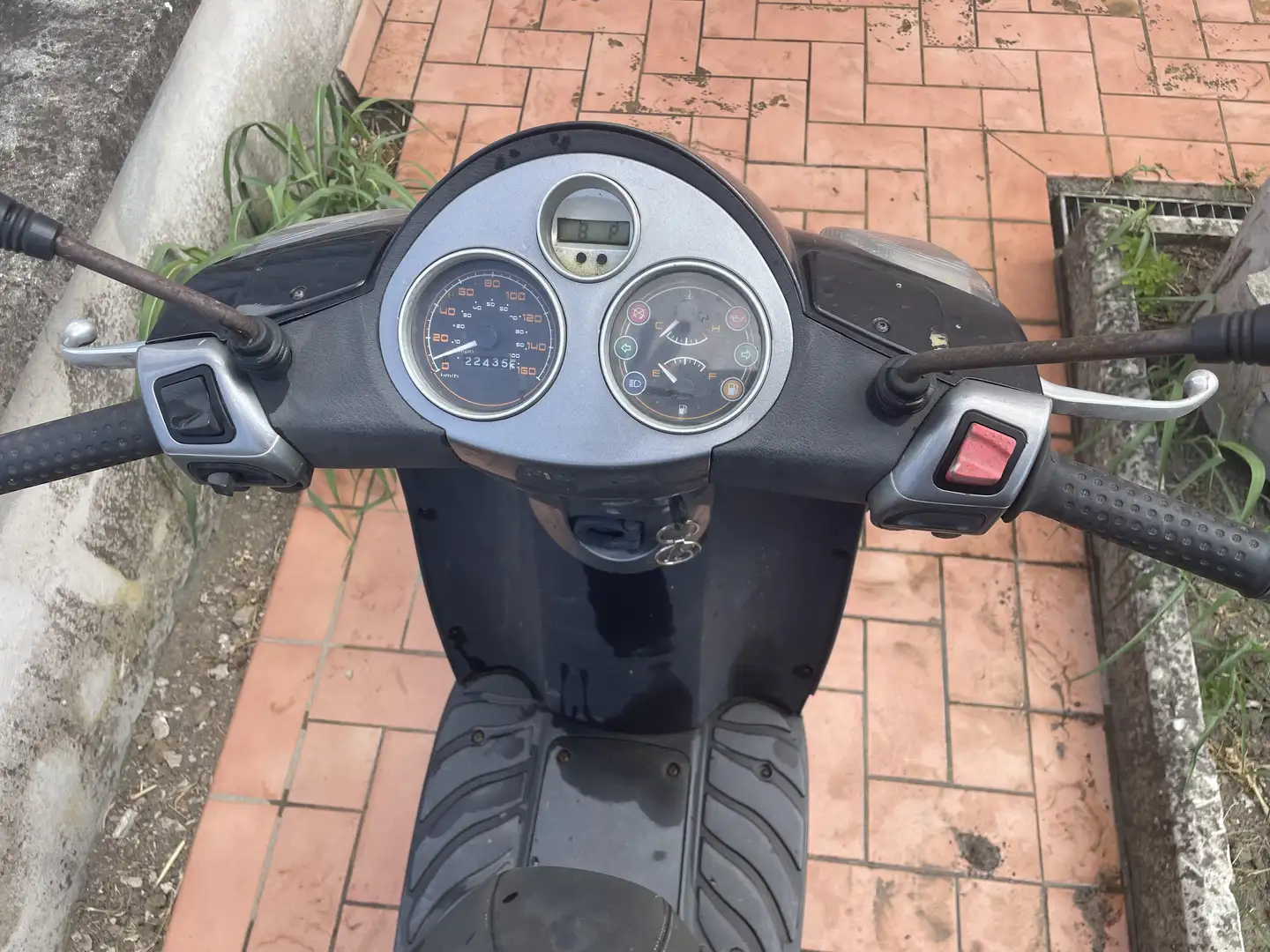 Piaggio Carnaby 200 - 1