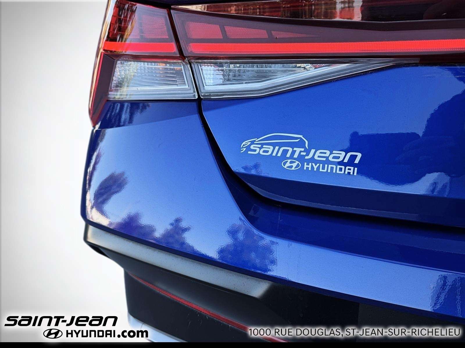 2025 Hyundai Elantra Luxury IVT — снимка 1