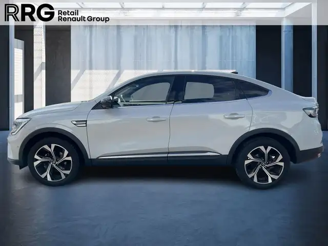 Renault Arkana view 2