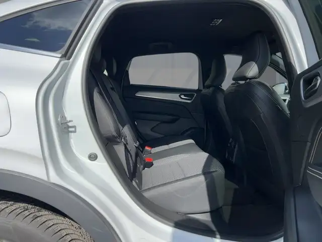 Renault Arkana view 9