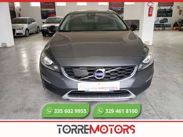 V60 I 2014 Cross Country 2.0 d3  geartronic