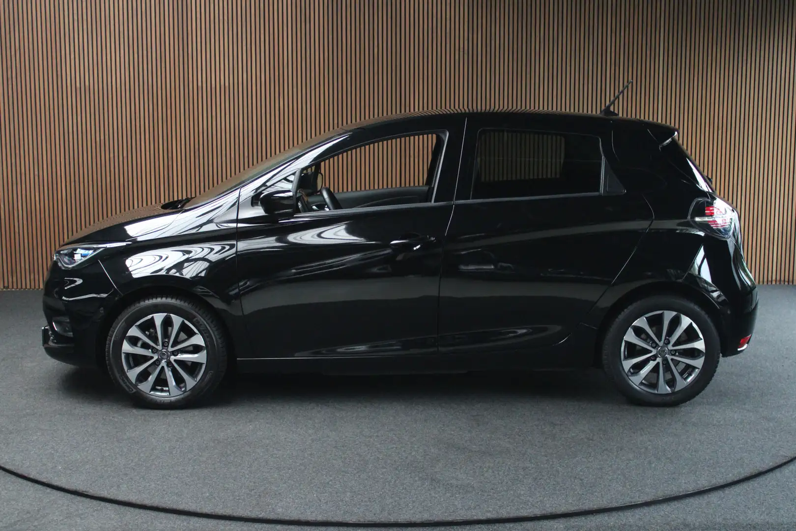 Renault ZOE R135 Evo50 52 kWh Navi Leer Camera PDC LM velgen C Noir - 2
