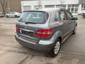 Mercedes-Benz B 180 Grau - thumbnail 4