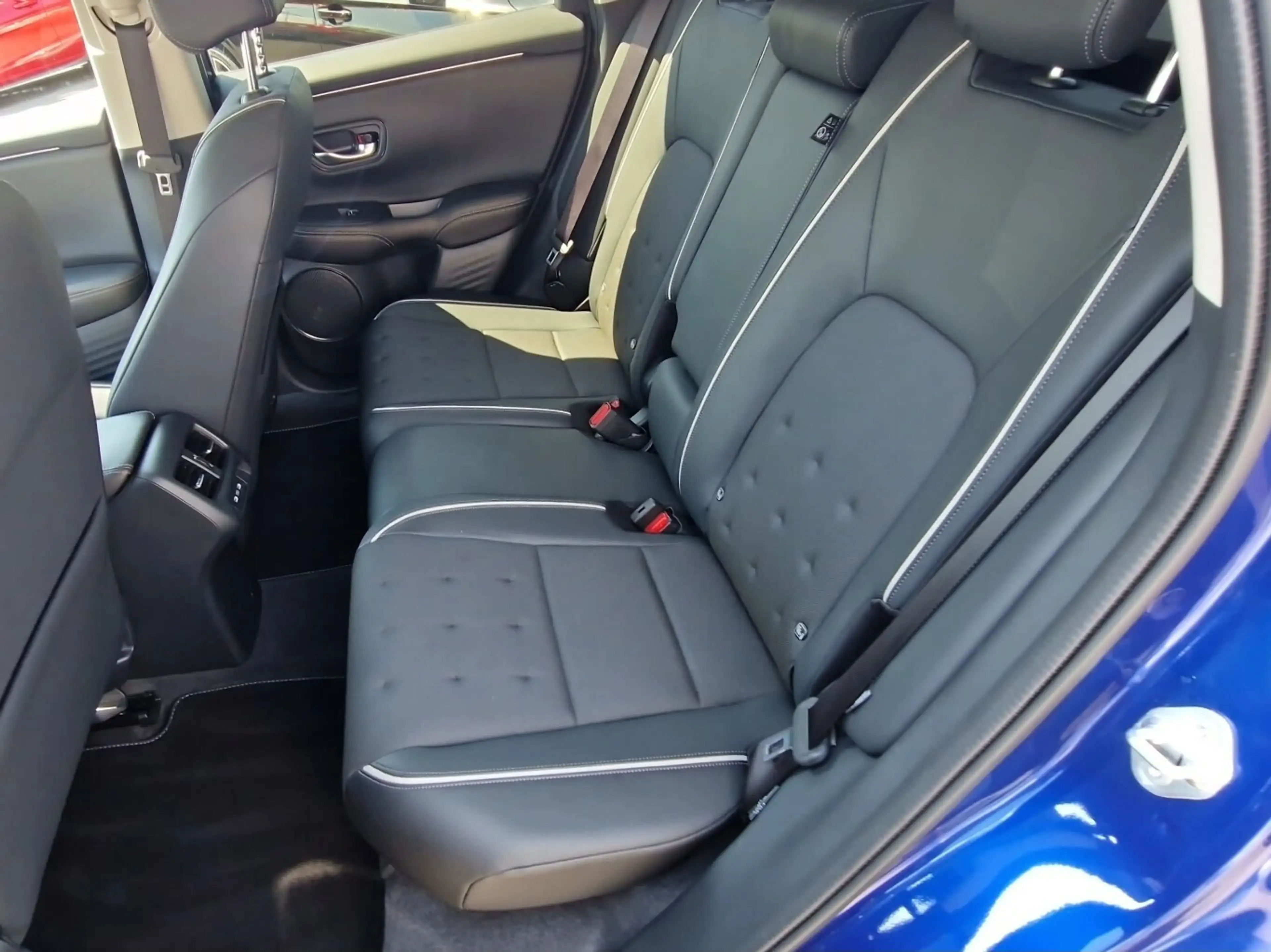 Honda ZR-V e:HEV Sport |Navi|RFK|1.Hand — photo 9