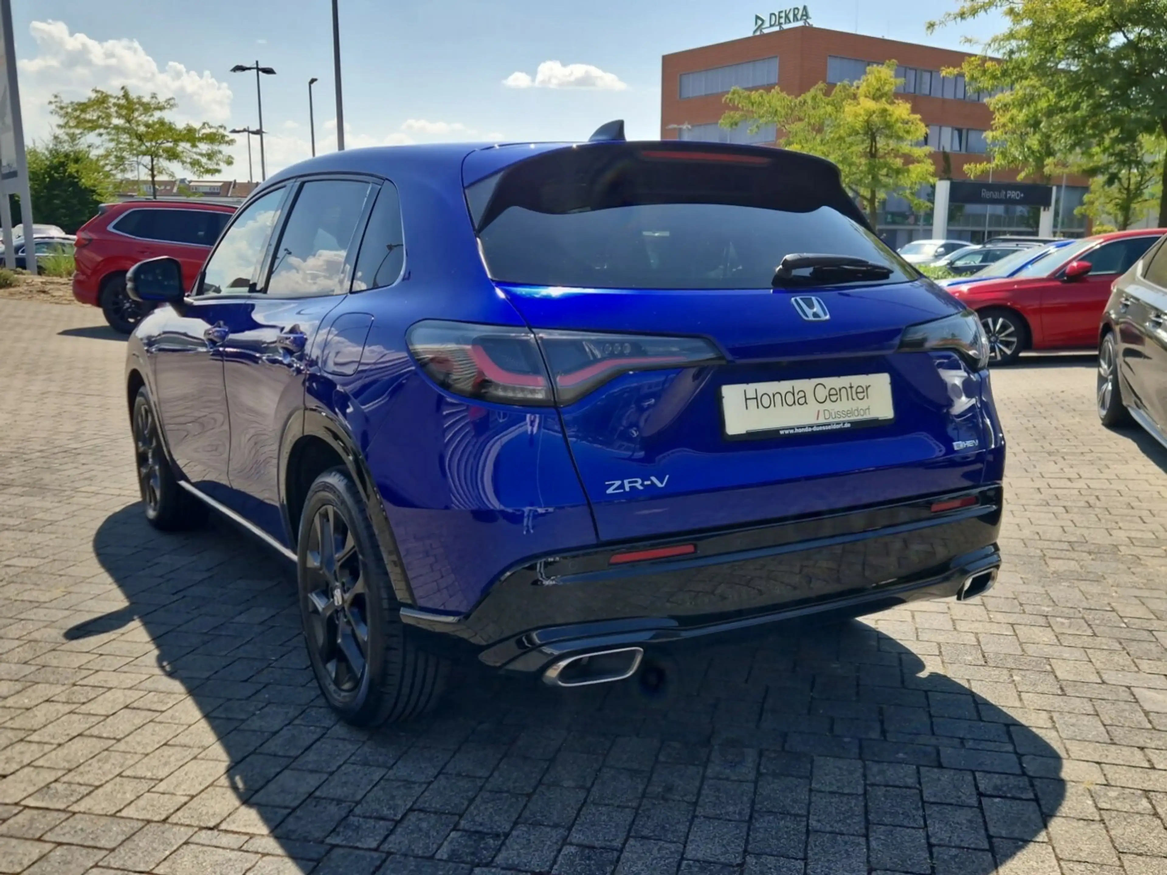 Honda ZR-V e:HEV Sport |Navi|RFK|1.Hand — photo 4