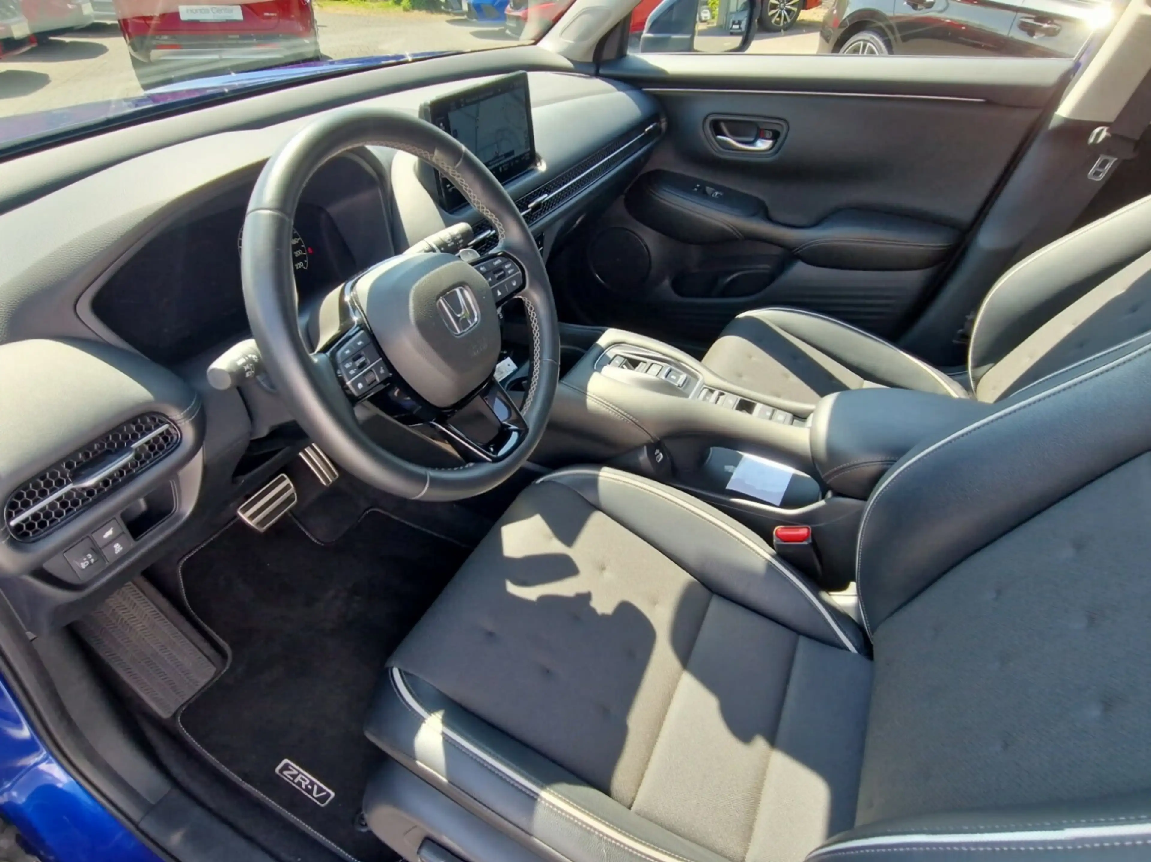 Honda ZR-V e:HEV Sport |Navi|RFK|1.Hand — photo 8