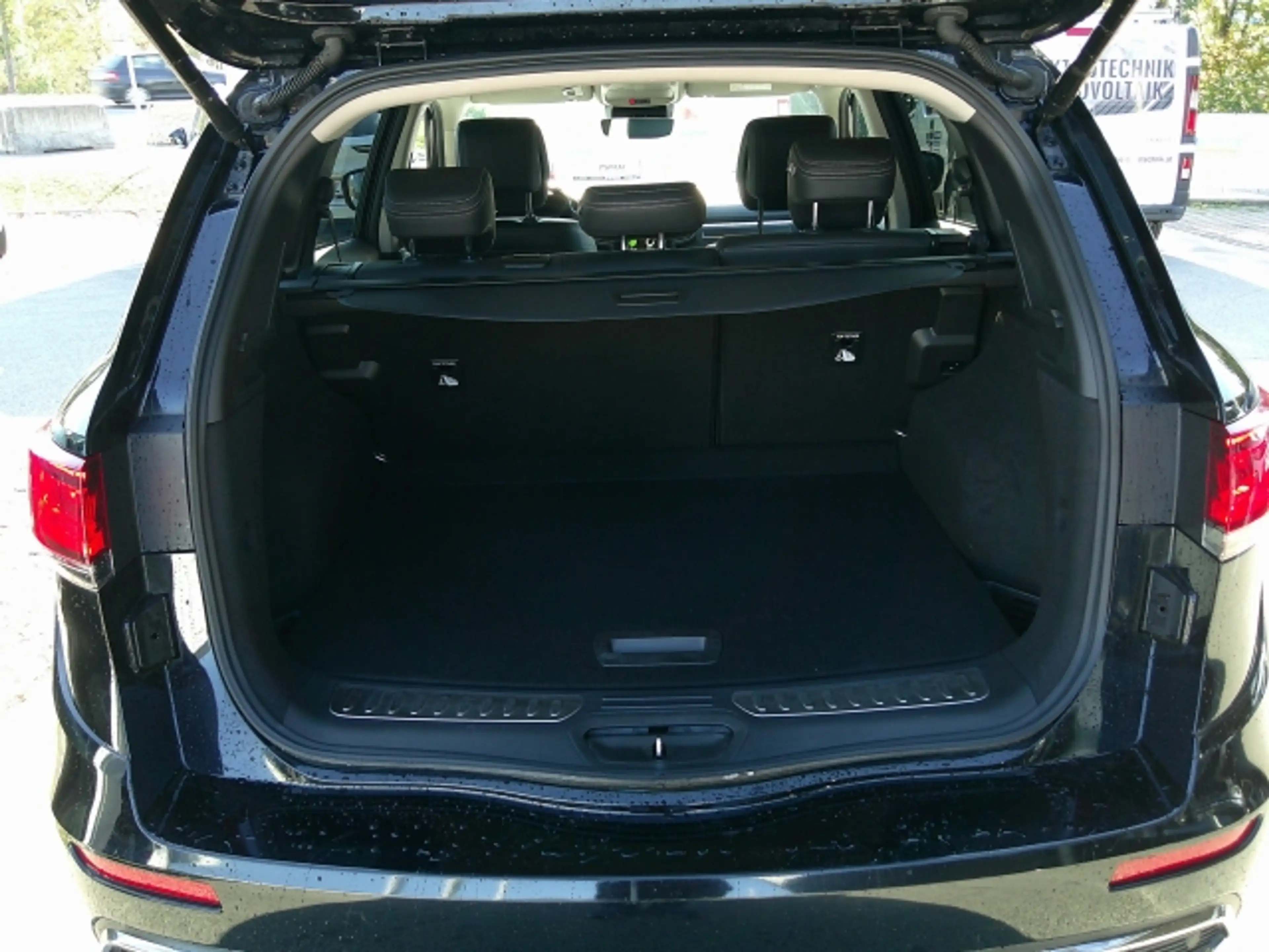 Renault Koleos KOLEOS INTENS dCi 180 4WD X-Tronic — photo 8