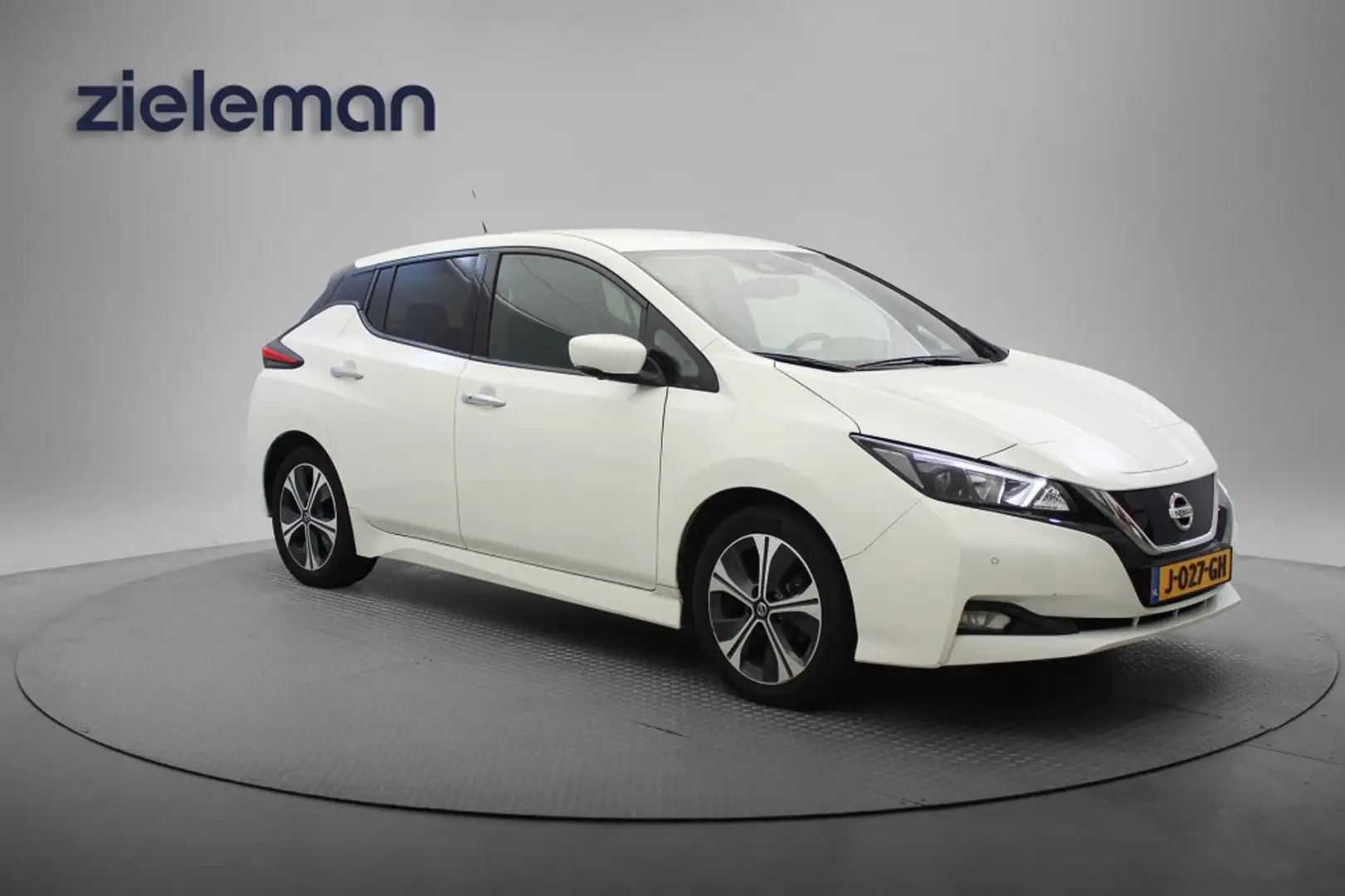 Nissan Leaf N-Connecta 40 kWh - Carplay, Navi, Camera, Cruise, Blanc - 1