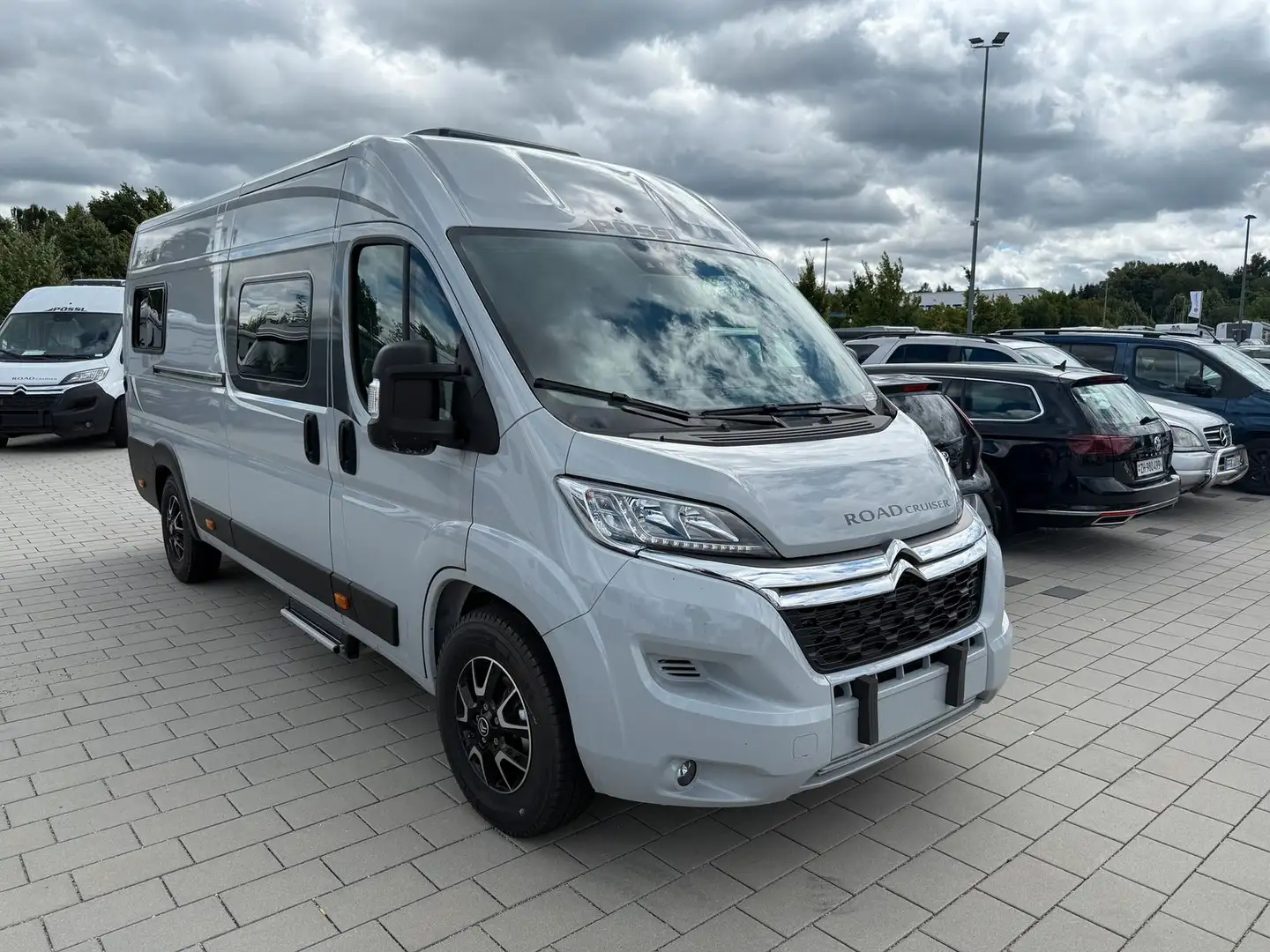 Pössl D-Line Roadcruiser *BLIND SPOT*LAS*TSR* Grijs - 1