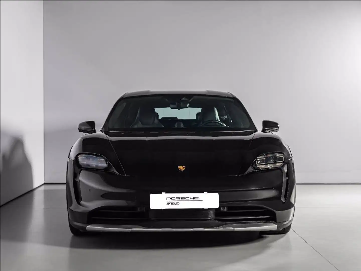 Porsche Taycan Cross Turismo 4 Performance Battery Plus Noir - 2