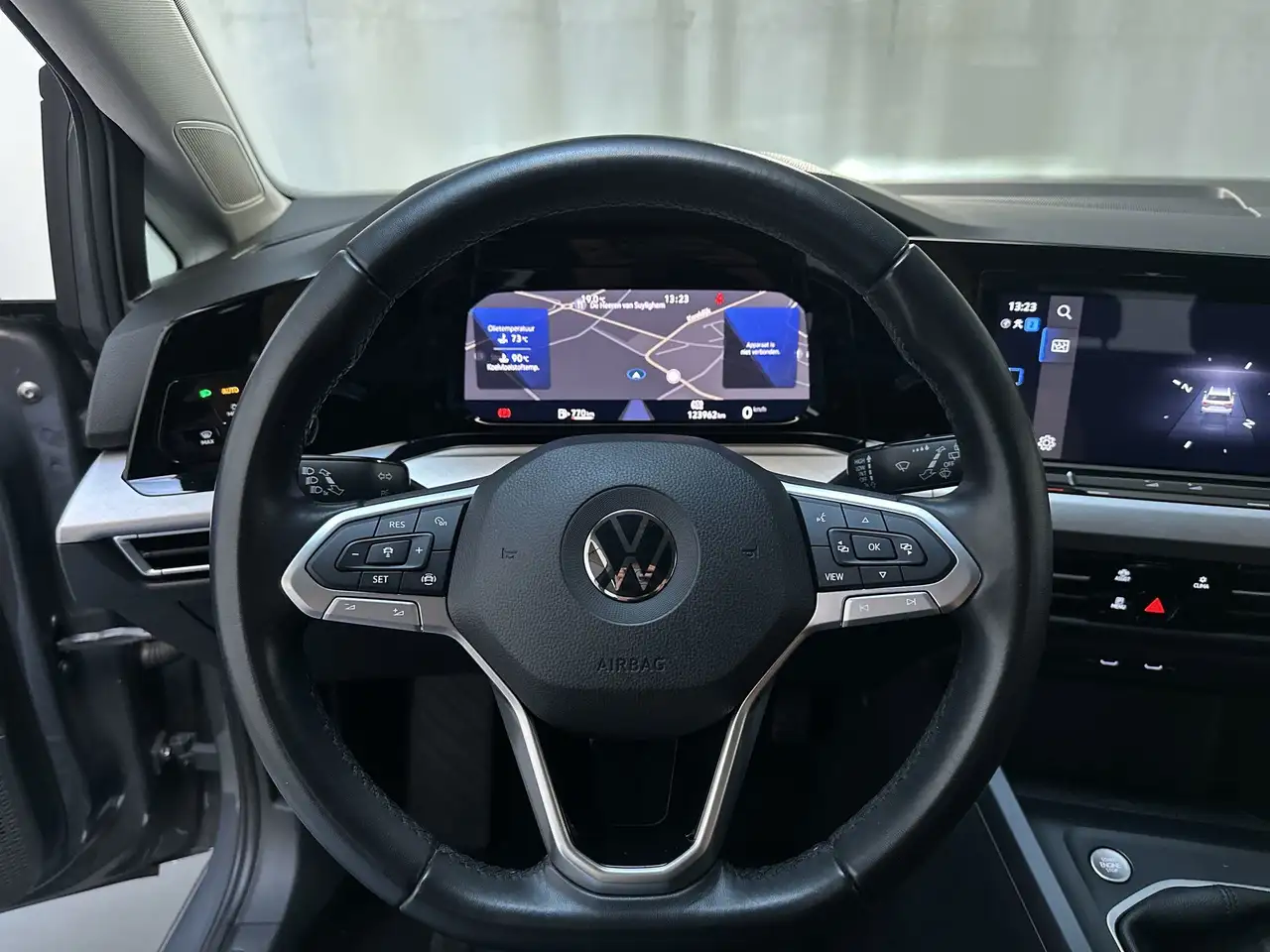 Volkswagen Golf 1.0 TSI 110pk Life Trekhaak Sfeerverlichting Navig, миниатюра 5