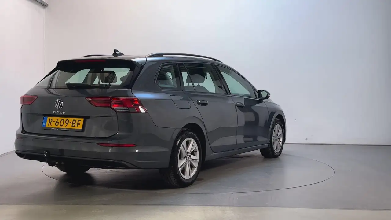 Volkswagen Golf 1.0 TSI 110pk Life Trekhaak Sfeerverlichting Navig, миниатюра 3