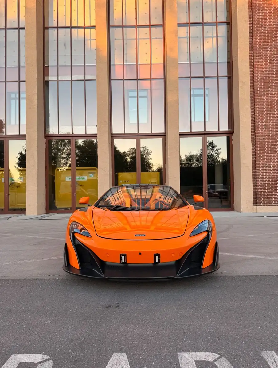 McLaren LT