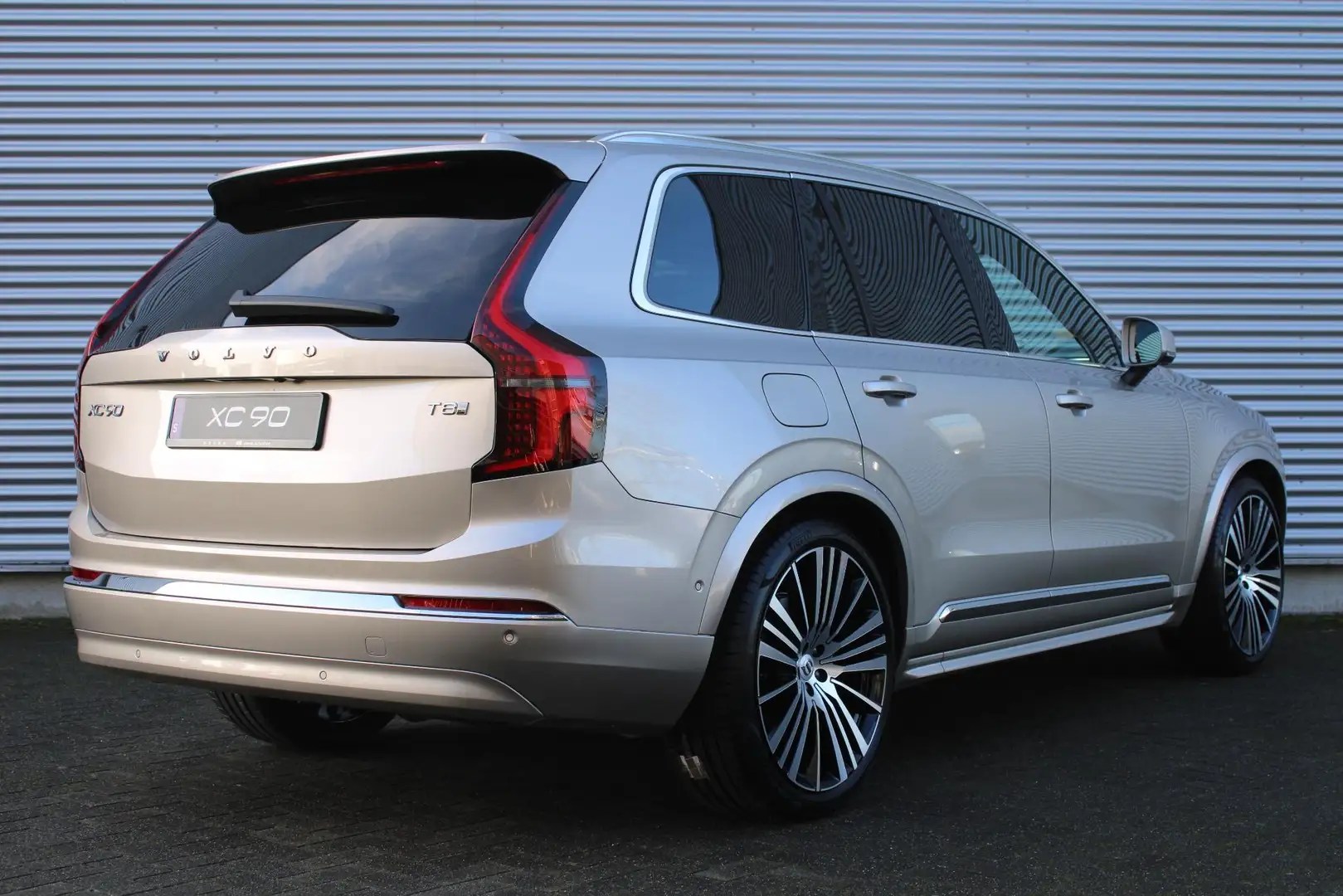 Volvo XC90 T8 Plug-in Hybrid AWD Ultra Bright | Matrix LED Ko Szürke - 2