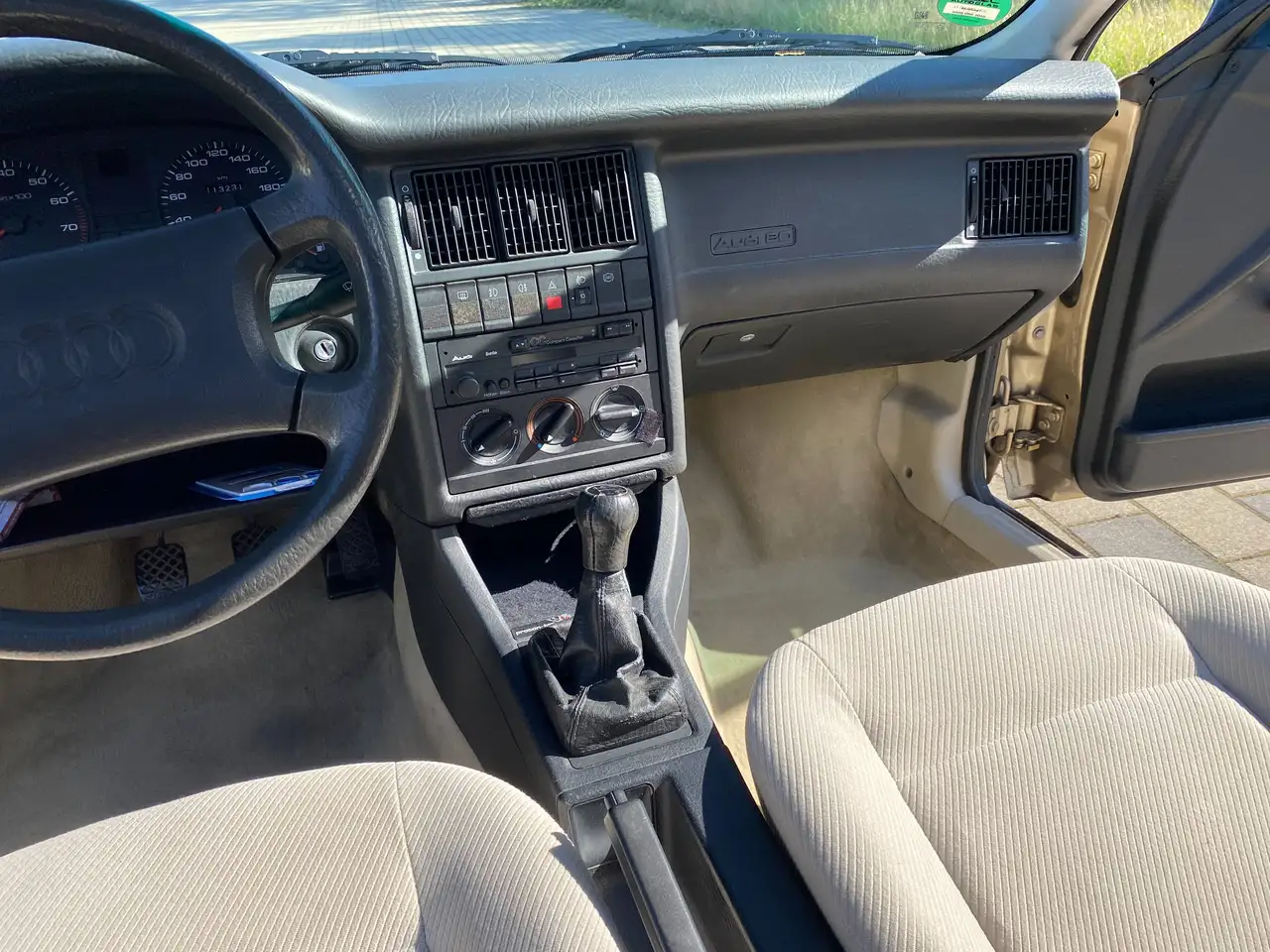 Audi 80, foto 10