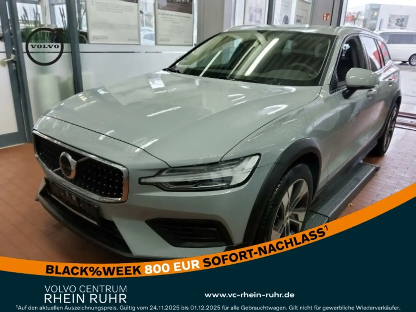 Volvo V60 Cross Country B4 AWD Plus+LEDER+PANO+DAB Grau - 1