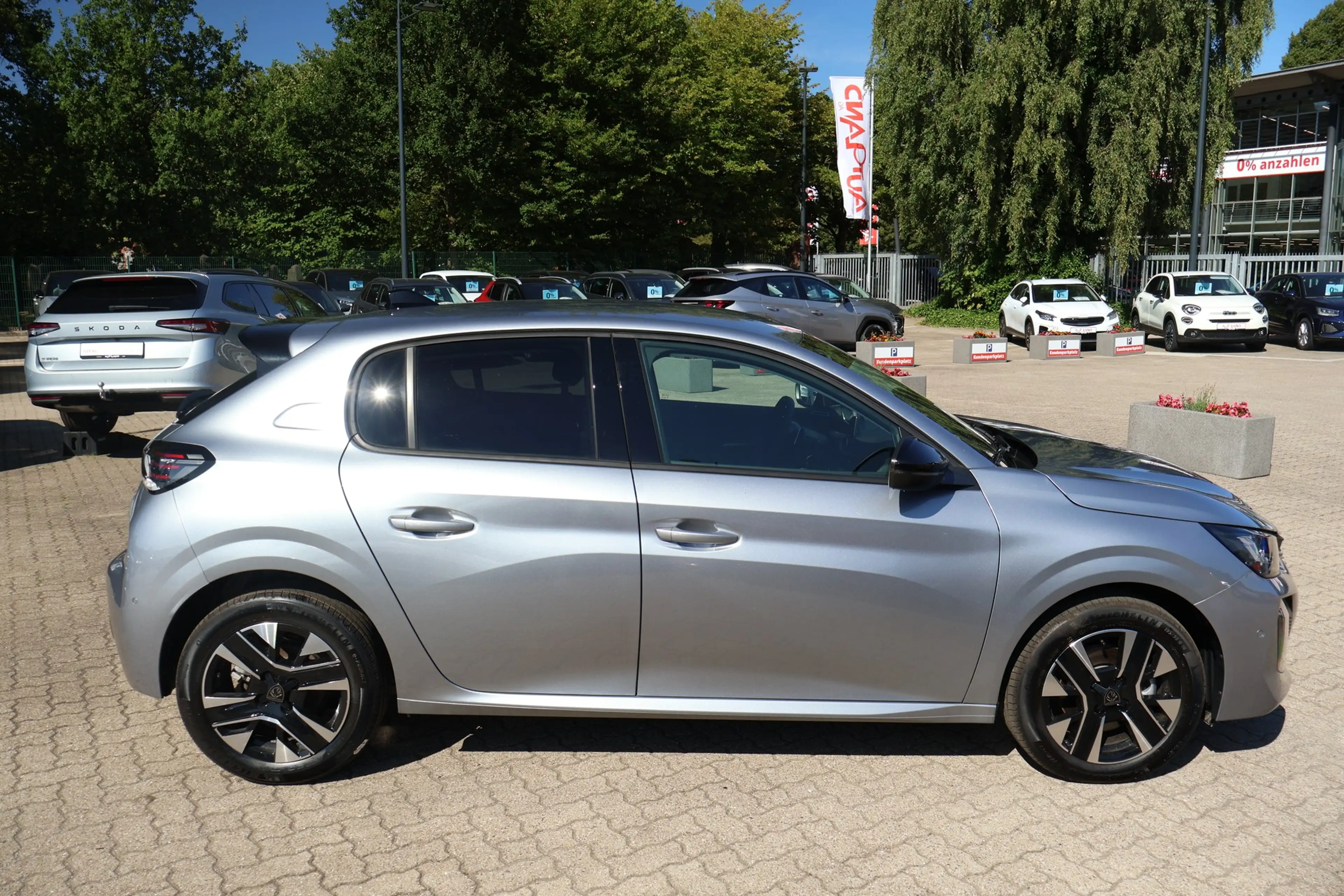 Peugeot 208 1.2 mHEV 110 Aut. LED Navi Kamera — photo 7