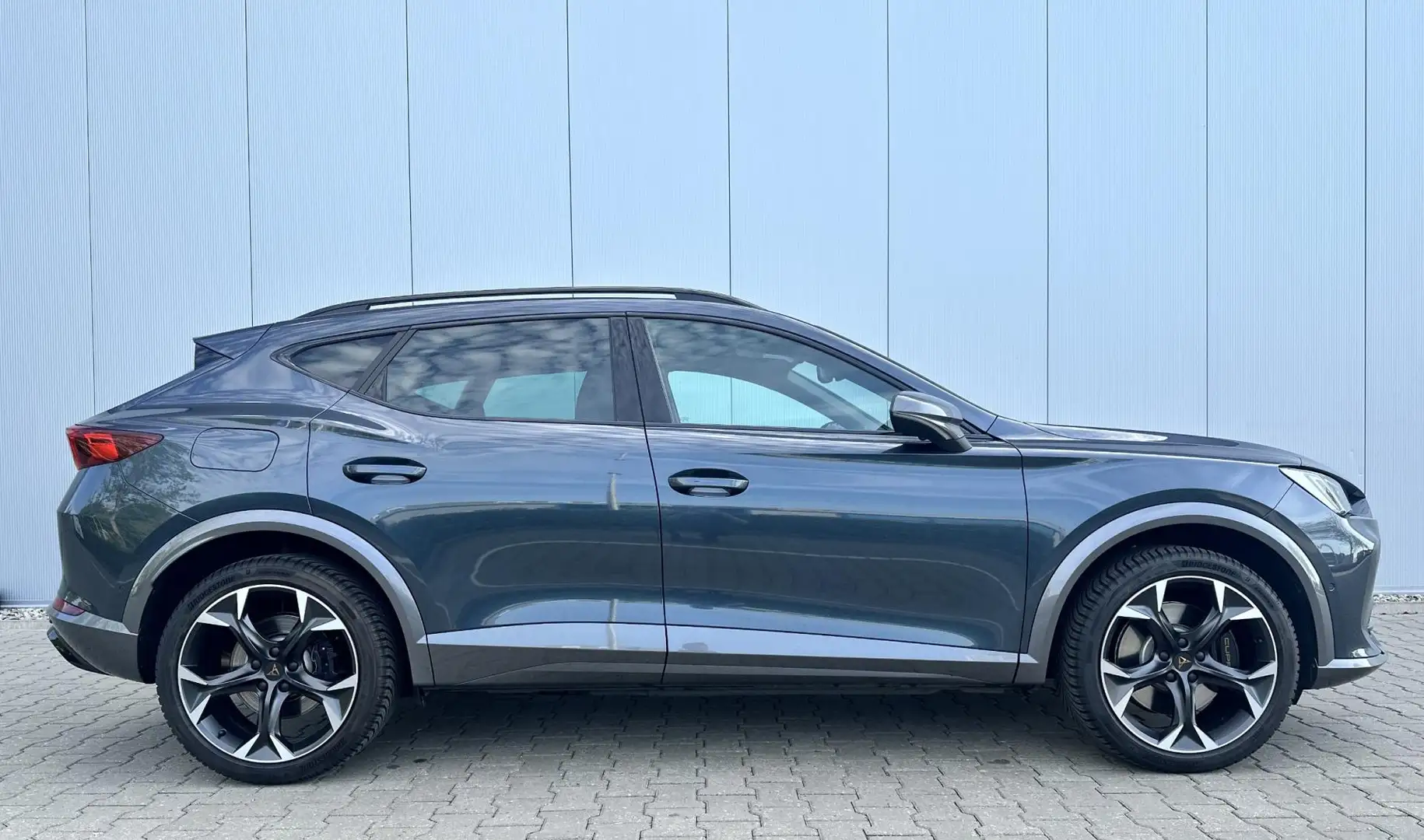 CUPRA Formentor 1.4 e-Hybrid VZ Performance 245PK Copper ed. Gris - 2