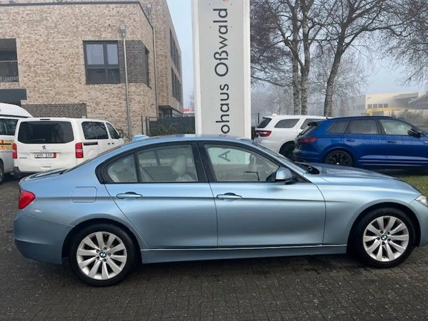BMW 316 Baureihe 3 Lim. 316 i / nur 111 TKM Blauw - 2
