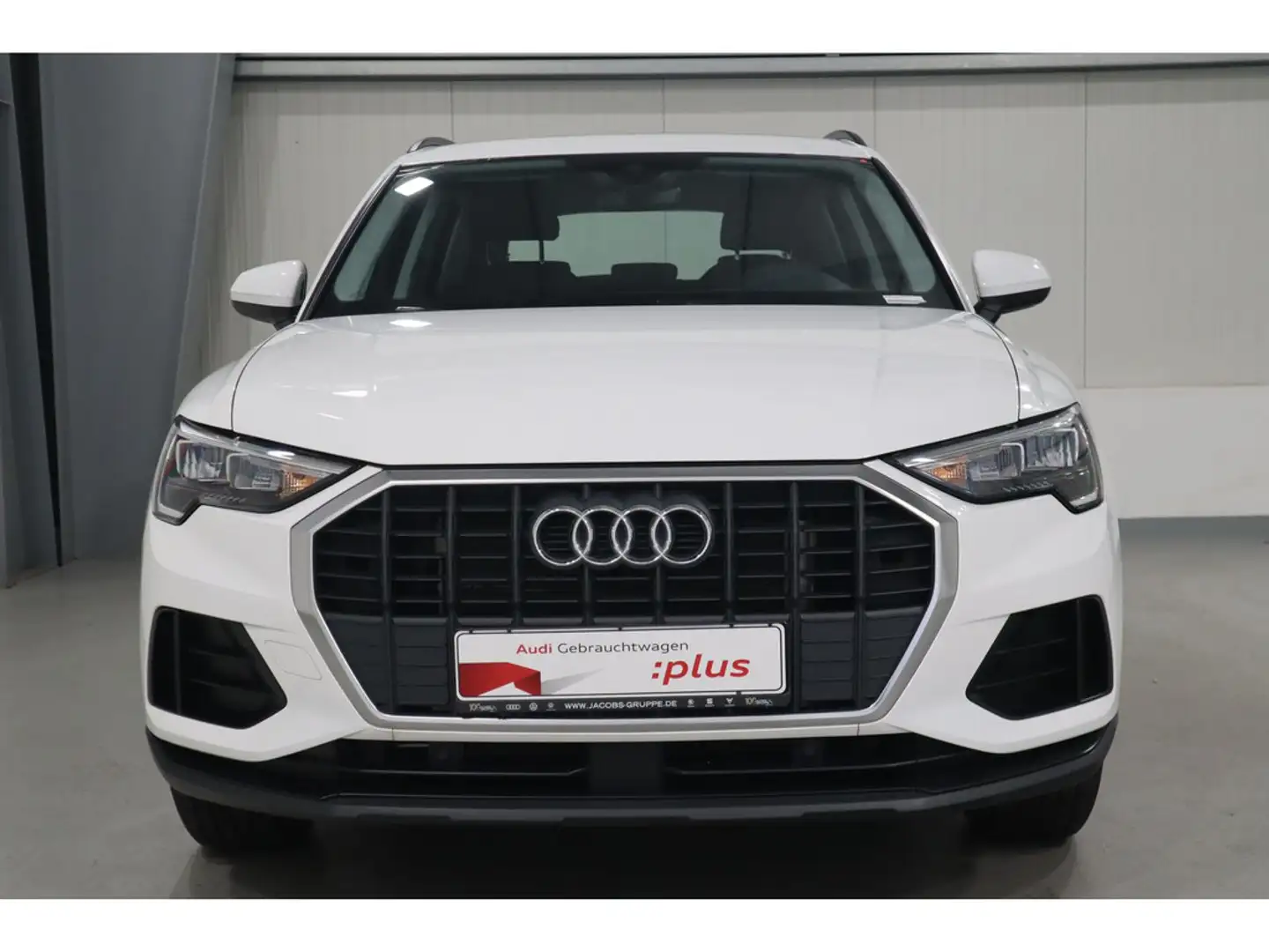 Audi Q3 45 TFSI e Navi*Tempomat*PDC * Weiß - 2