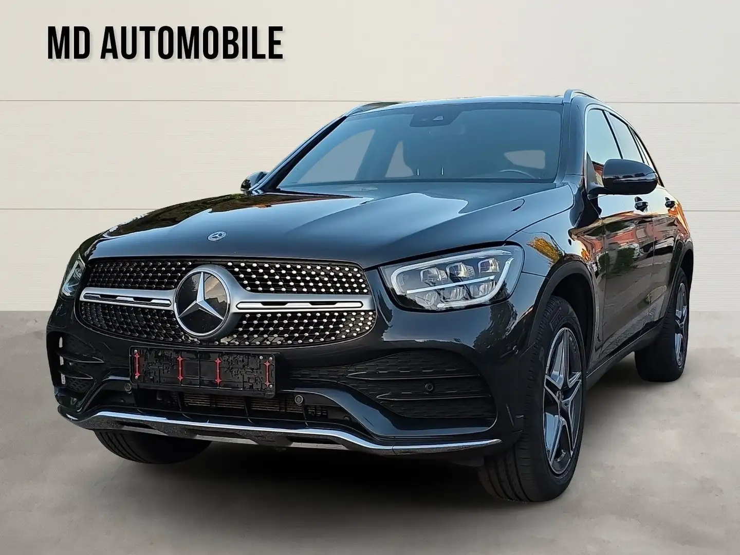 Mercedes-Benz GLC 300 de 4Matic AMG LINE Grau - 1