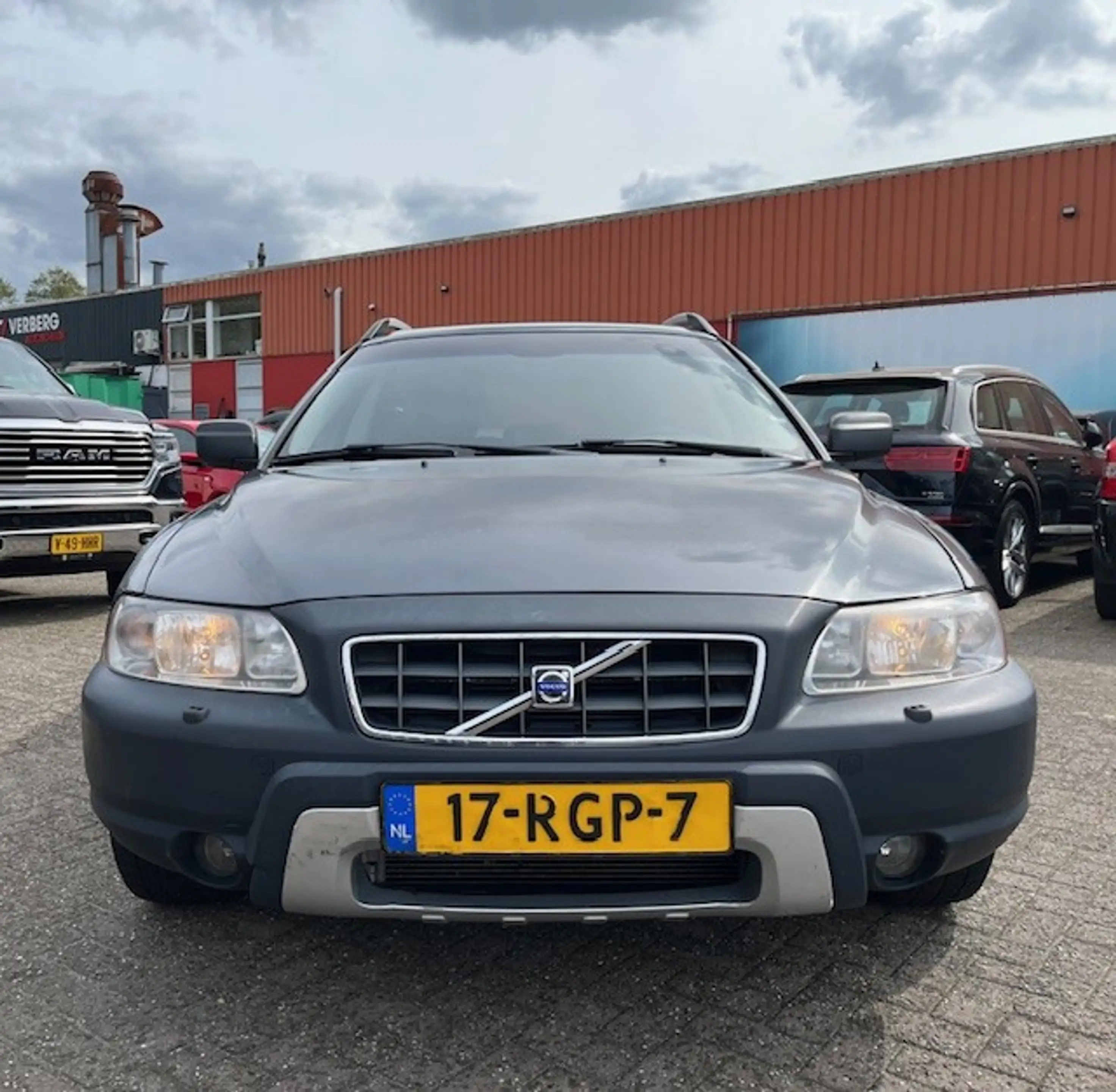 Volvo XC70 2.5 T Kinetic/Automaat/Trekhaak/Leder/Youngtimer/C — photo 9
