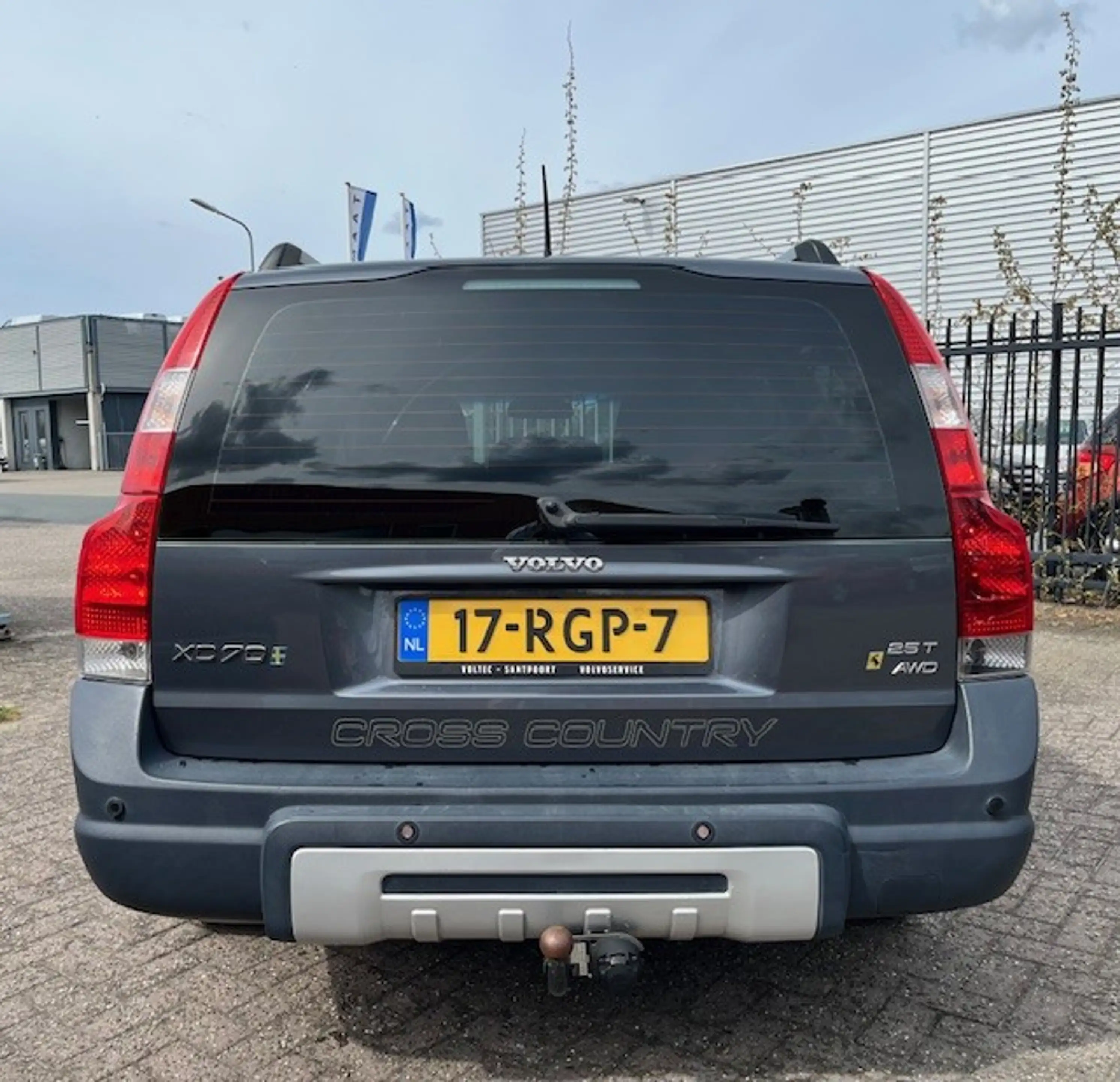 Volvo XC70 2.5 T Kinetic/Automaat/Trekhaak/Leder/Youngtimer/C — photo 7