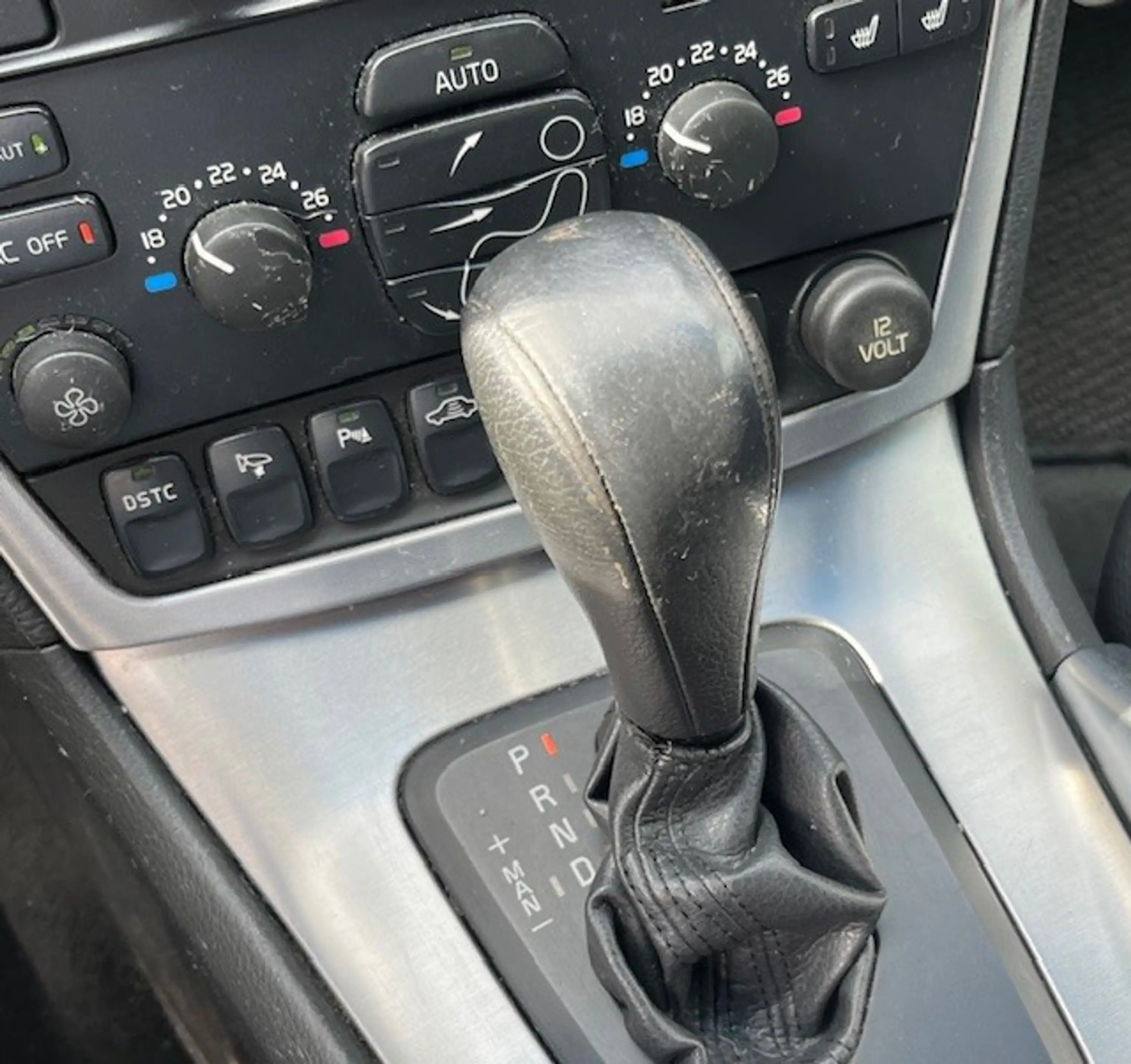 Volvo XC70 2.5 T Kinetic/Automaat/Trekhaak/Leder/Youngtimer/C — photo 8