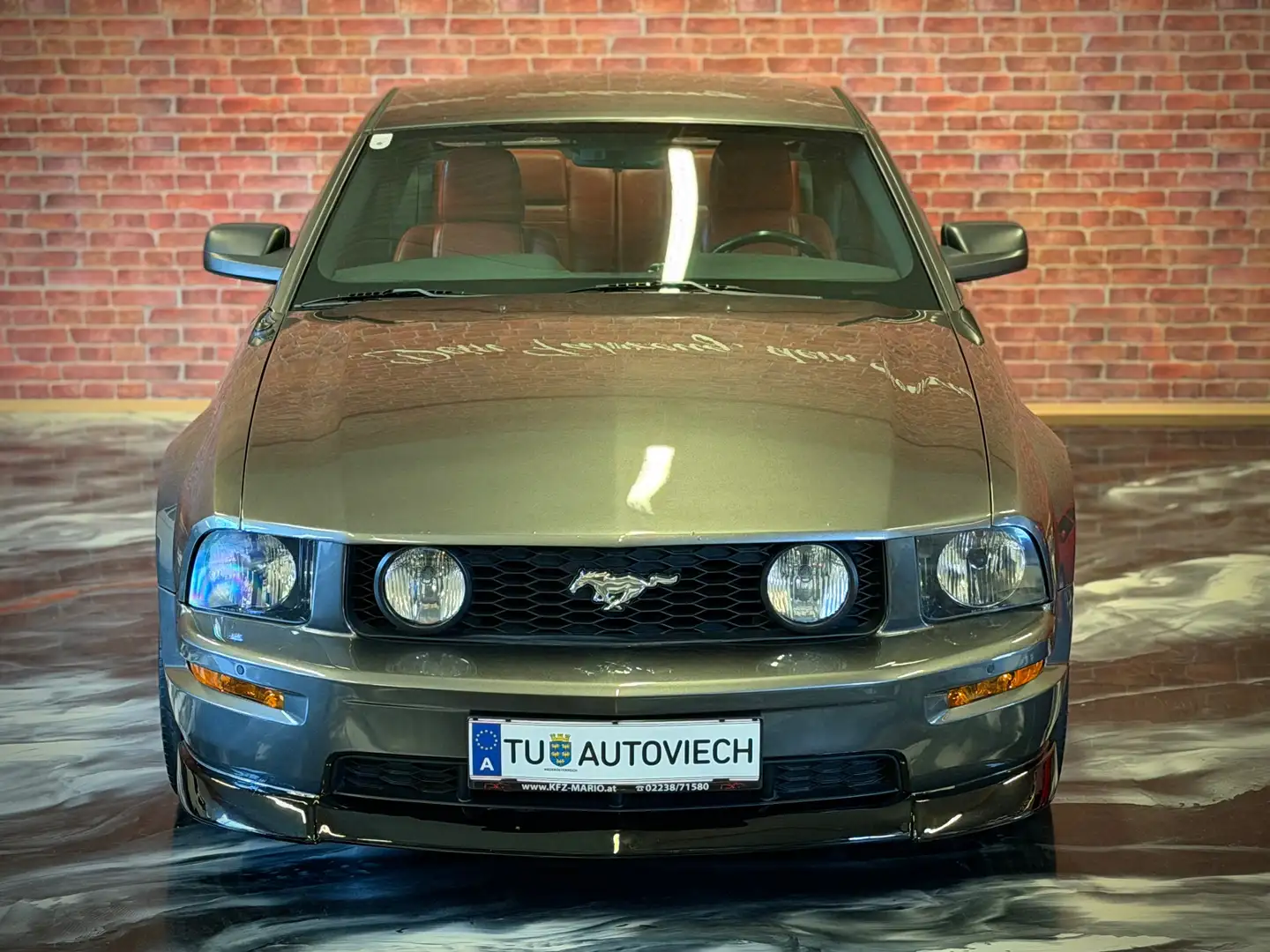 Ford Mustang GT V8 4,6*Handschalter* Grau - 2