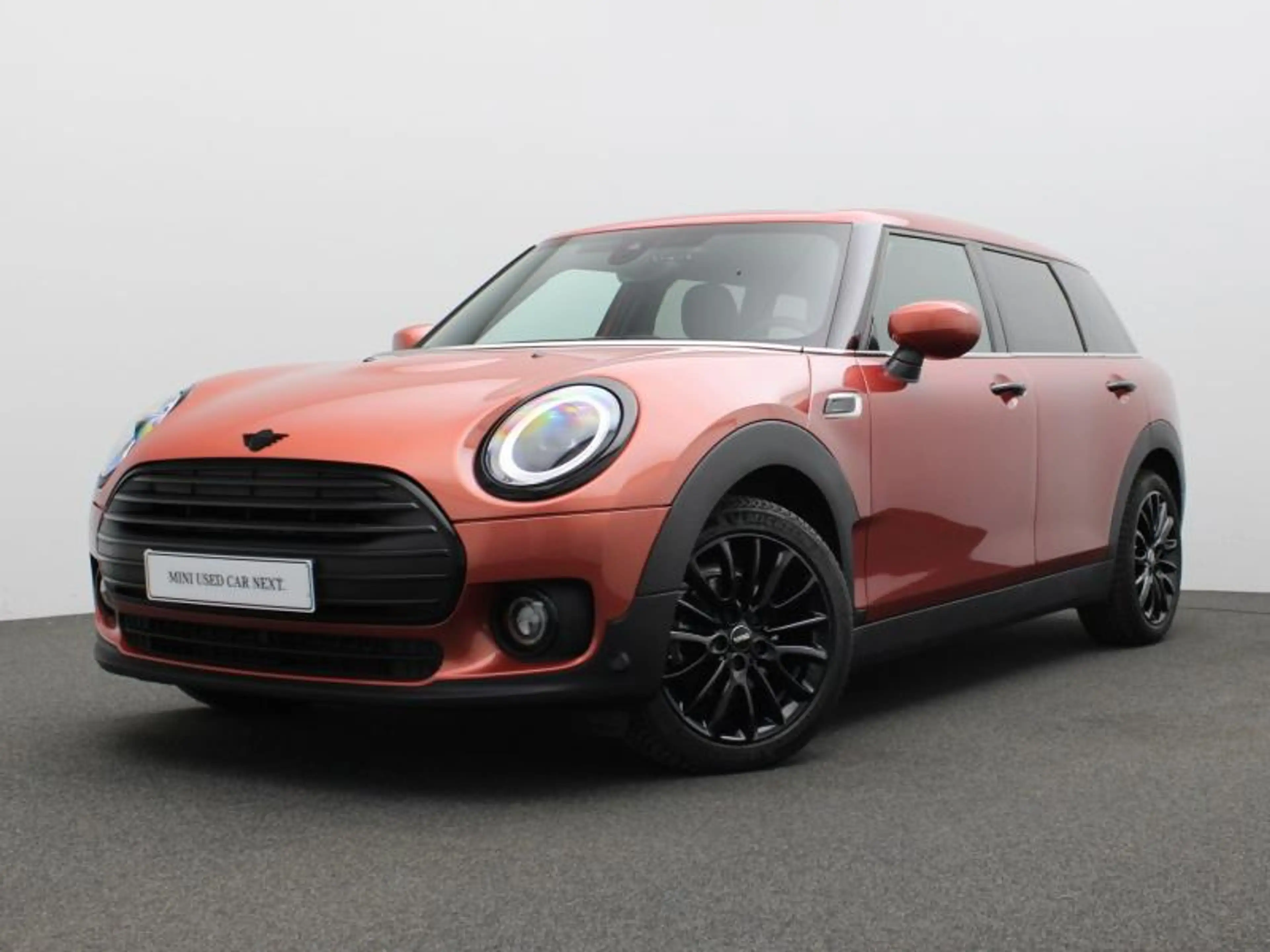 MINI One D Clubman AUTOMAAT - PANO-DAK - CAMERA - NAVI