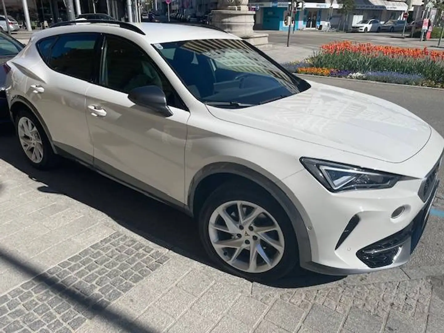 CUPRA Formentor Formentor 1,4 e-Hybrid 204 Cupra DSG Cupra Weiß - 2