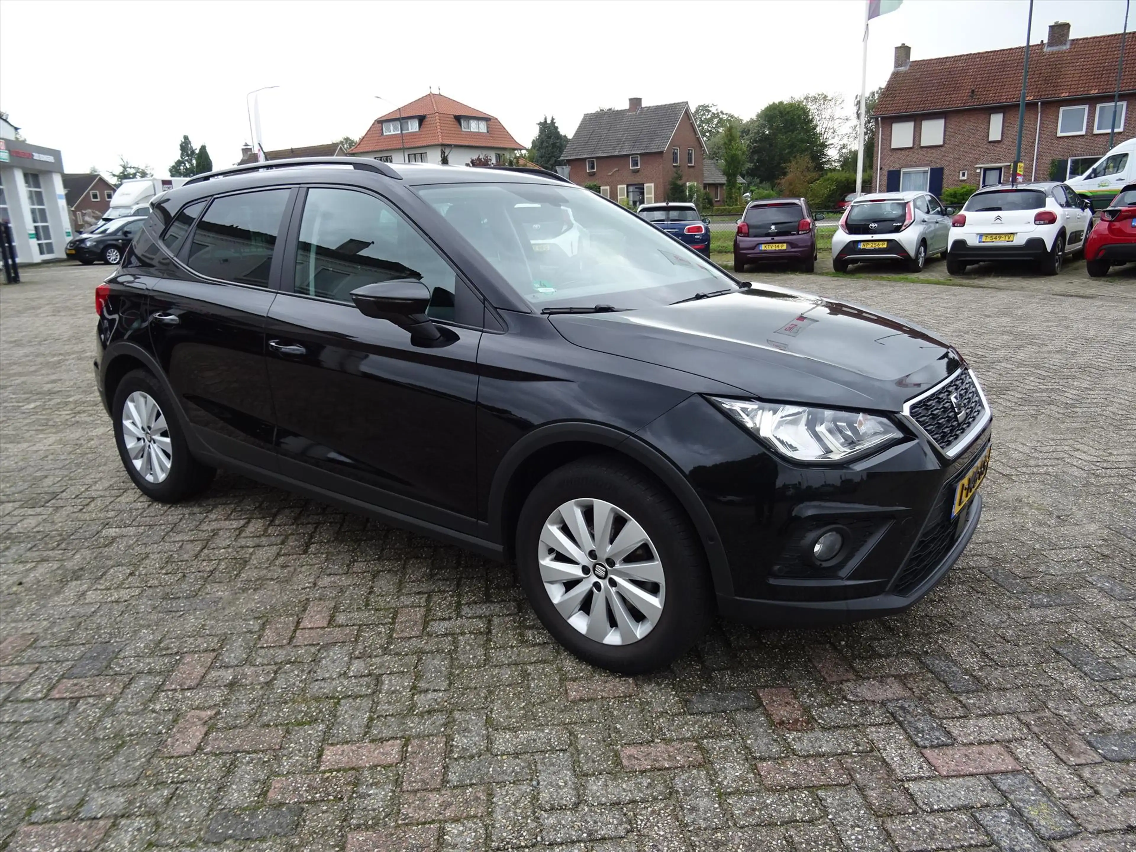 SEAT Arona 1.0 TSI 95pk Style — photo 3