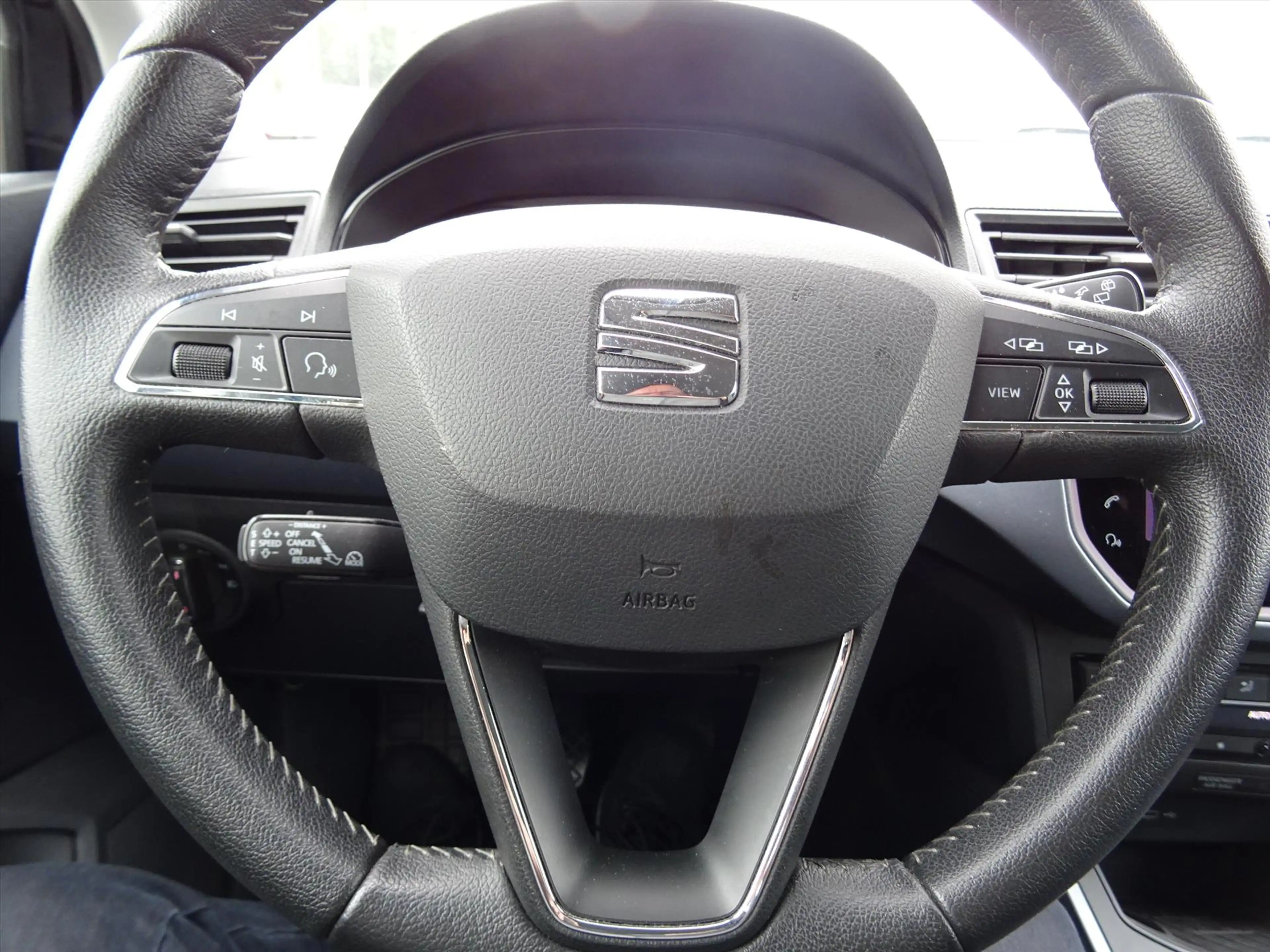 SEAT Arona 1.0 TSI 95pk Style — photo 13